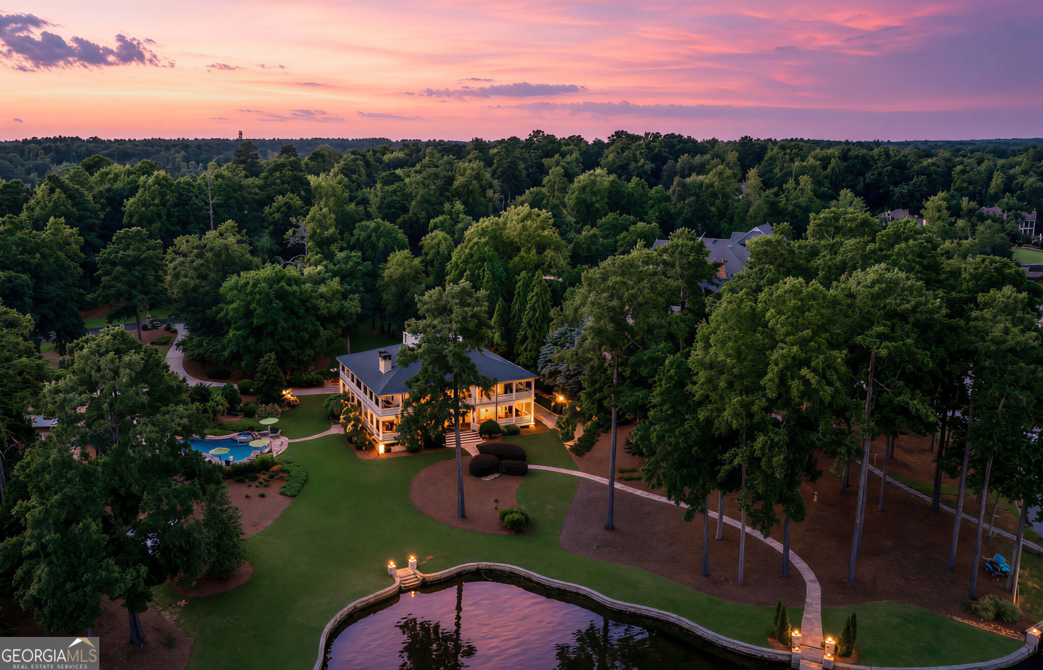 1581 Lighthouse Circle Property Photo 1