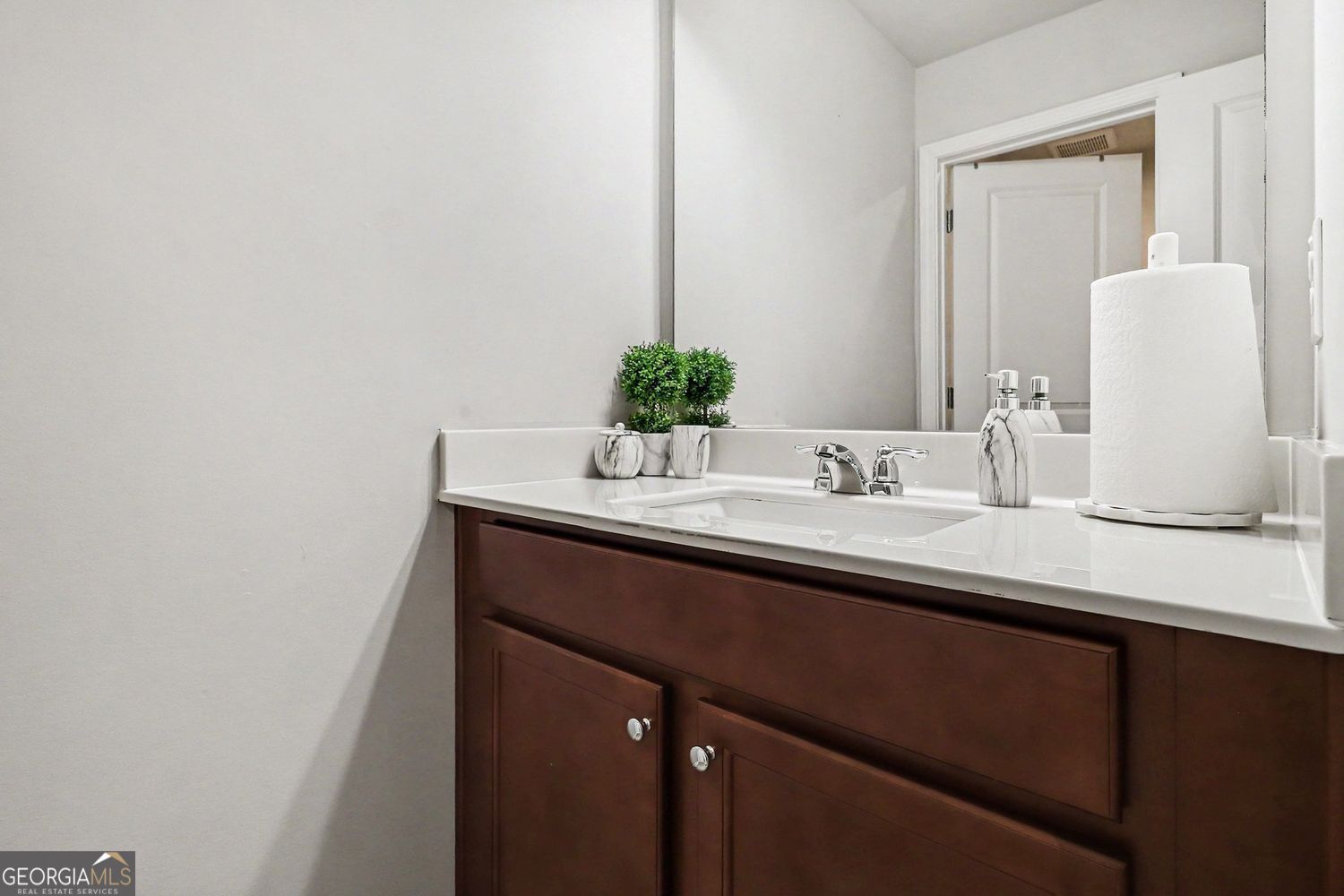 6131 Centennial Run Property Photo 11