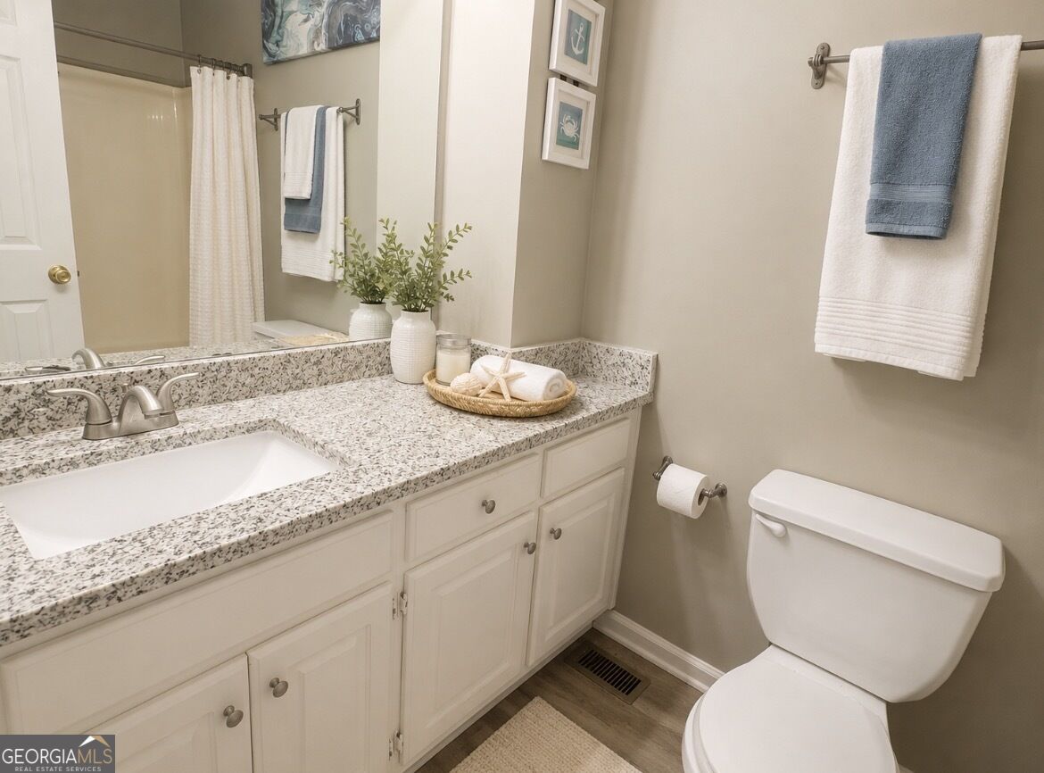 3063 Vineyard Way Property Photo 9