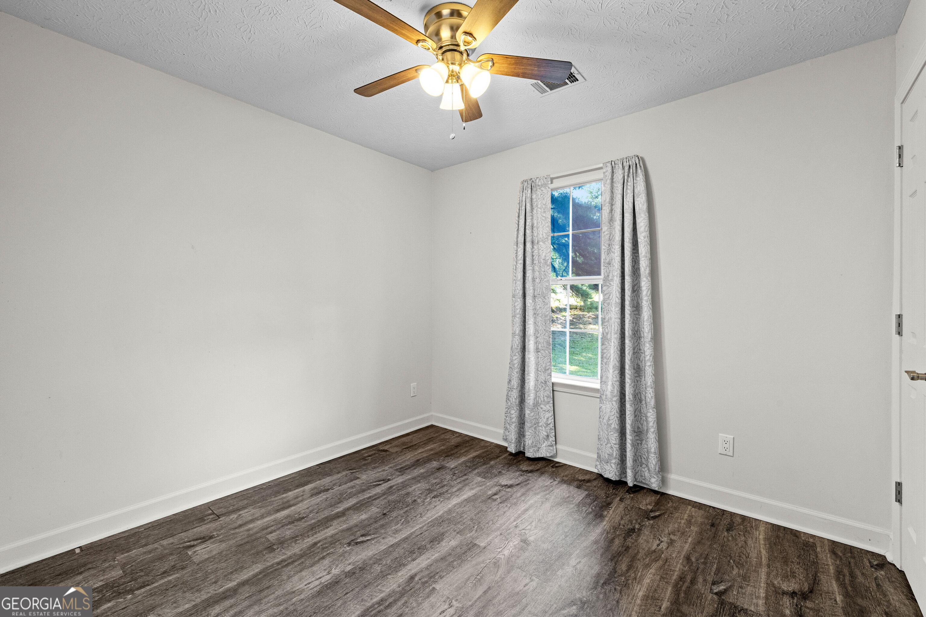 185 Hayward Bishop Way Property Photo 17
