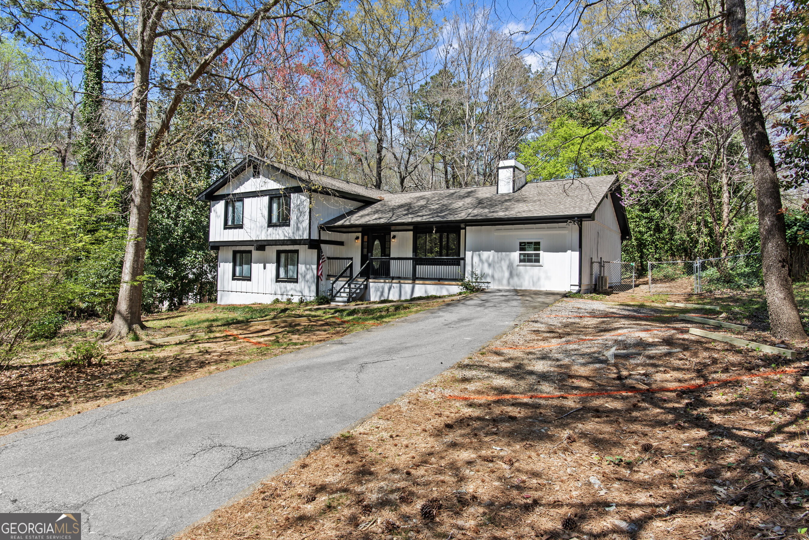 330 Winterberry Drive Property Photo 1