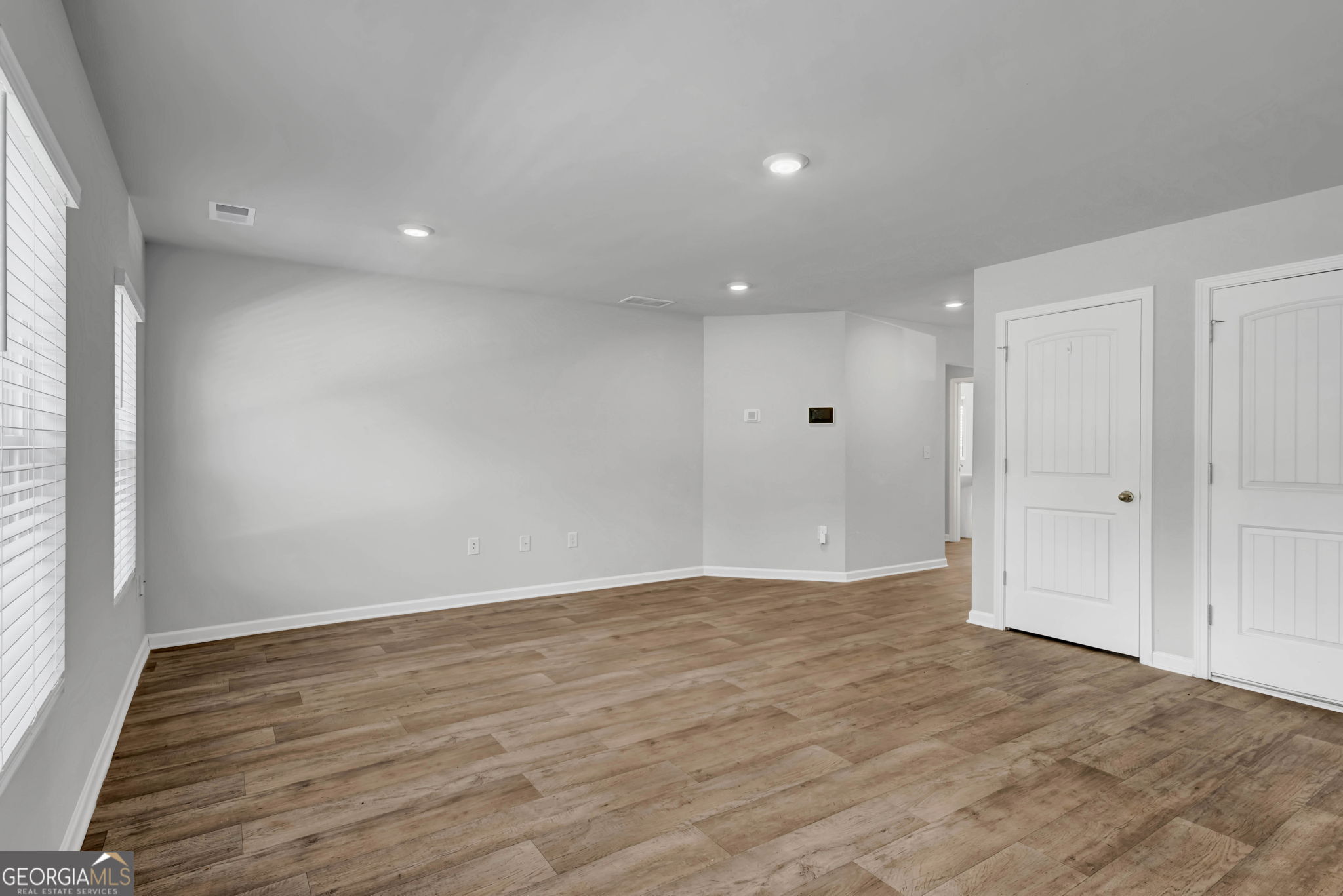 750 Clydes Way Property Photo 14