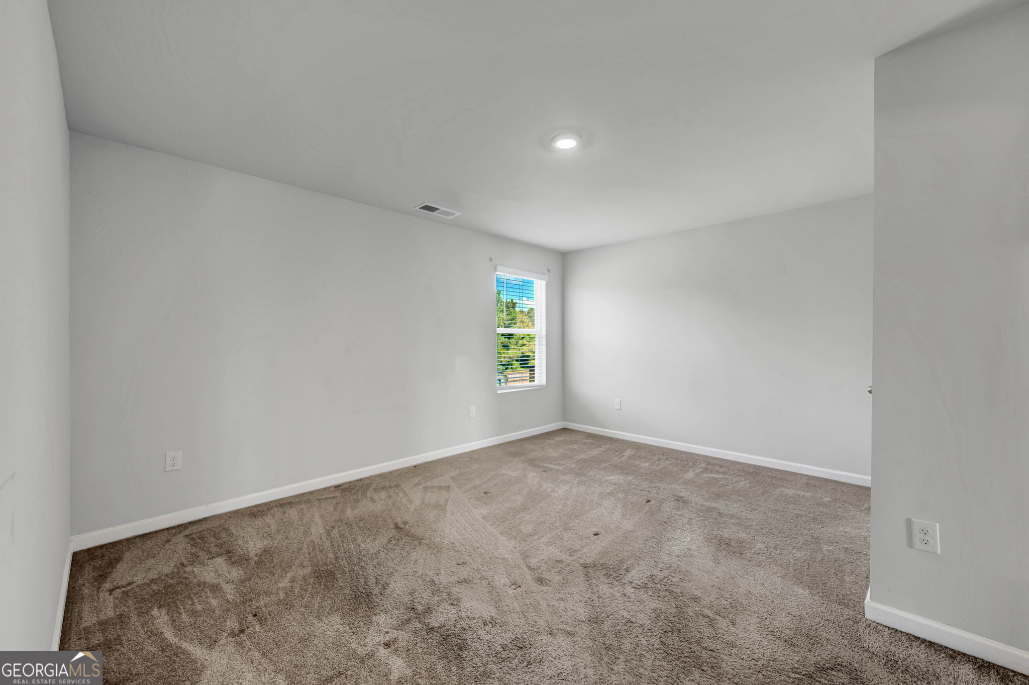 750 Clydes Way Property Photo 20