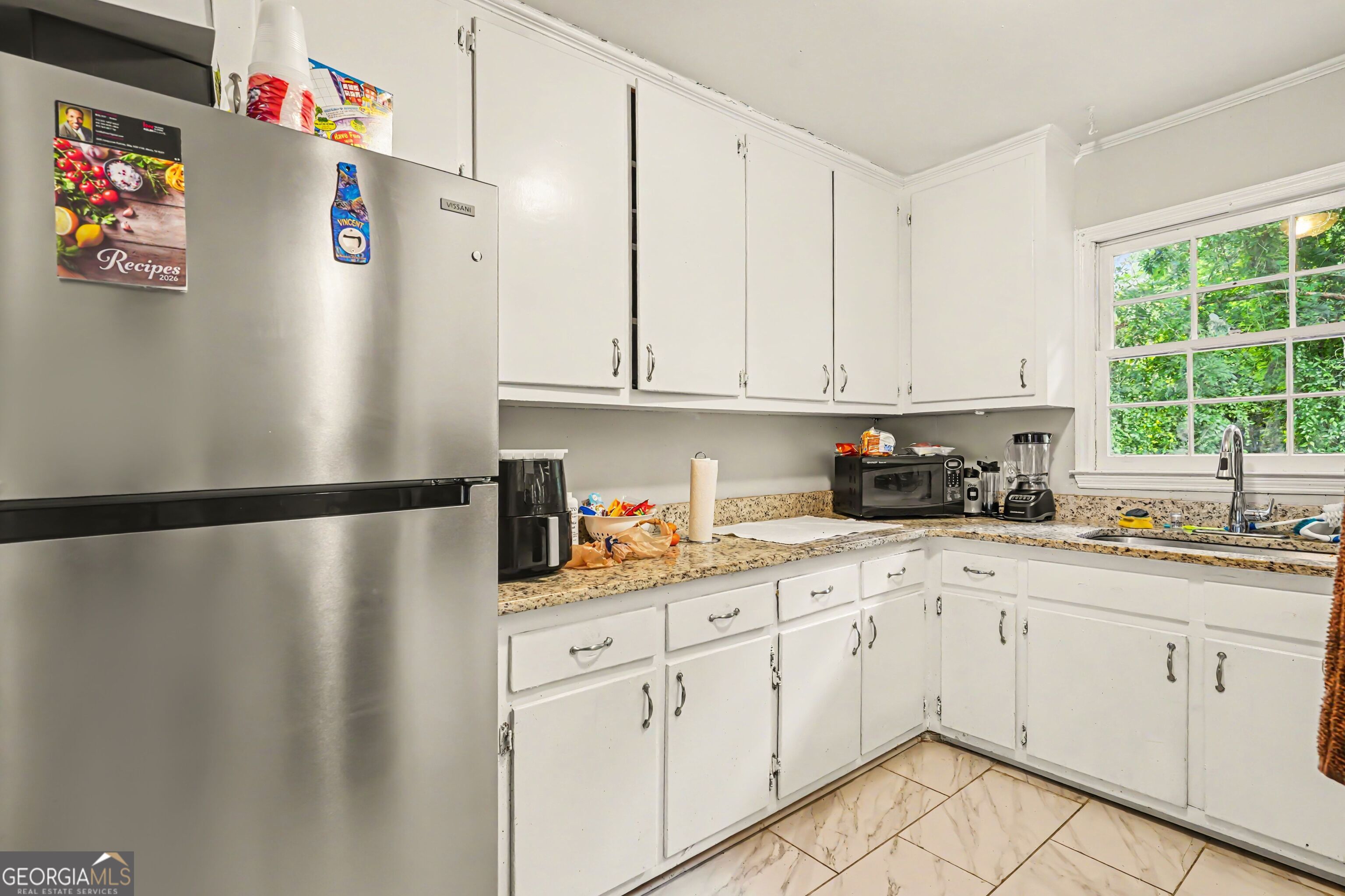 728 Springer Drive Property Photo 3