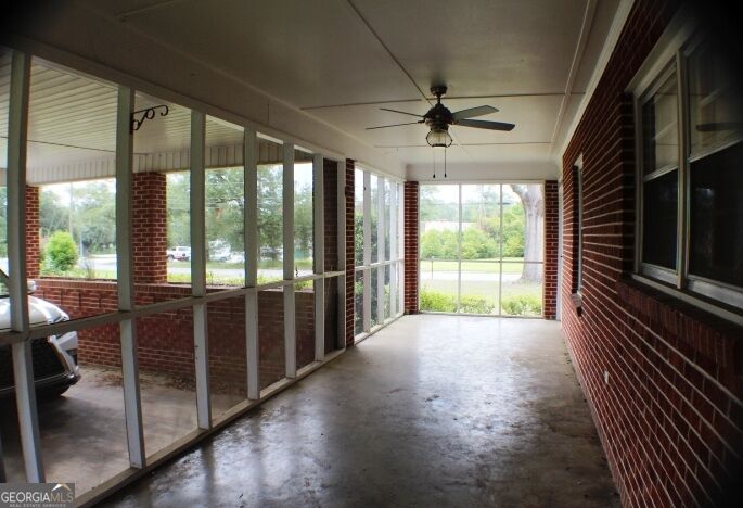 106 Oakhurst Drive Property Photo 5