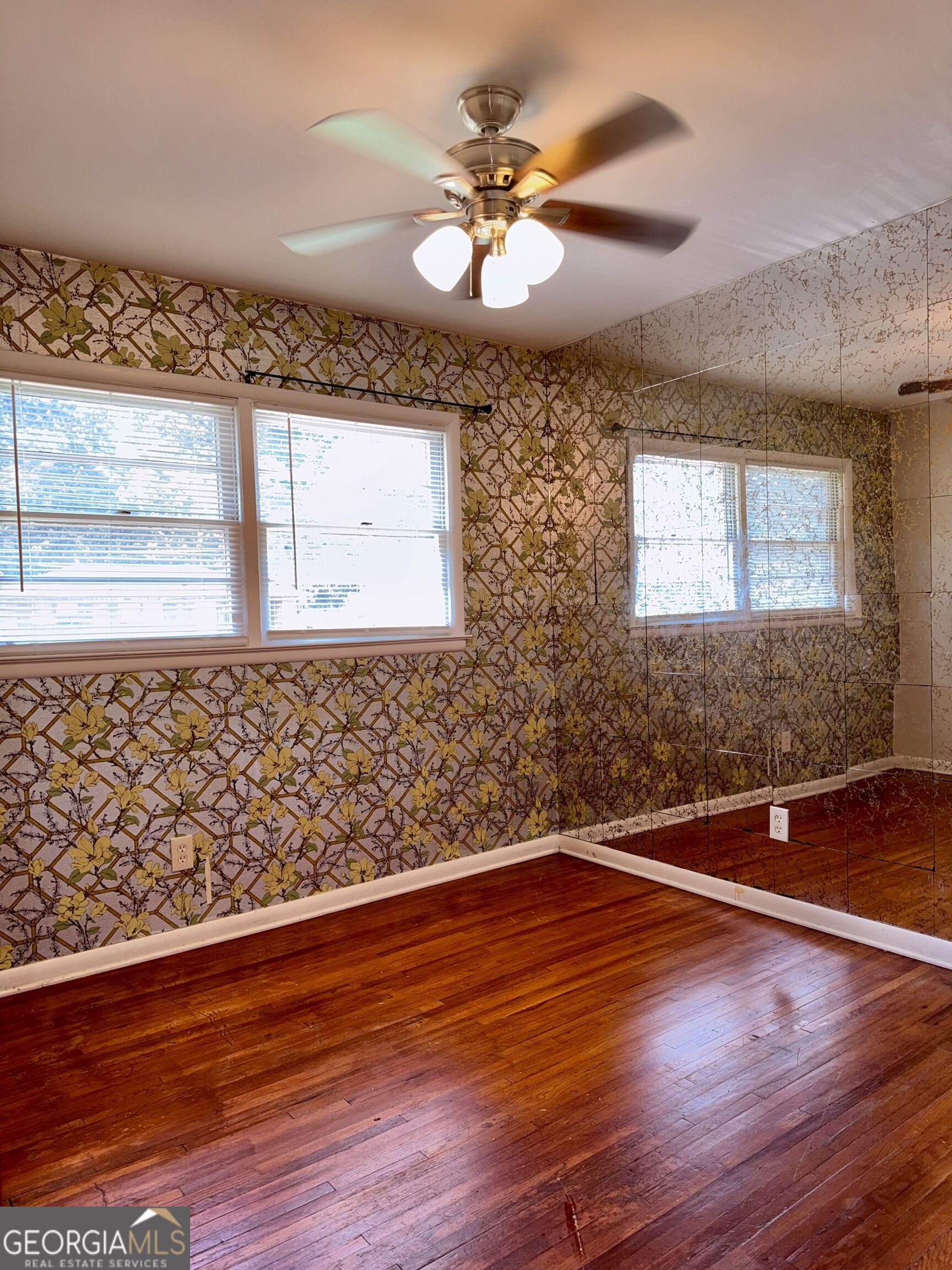 430 Windsor Drive Property Photo 13
