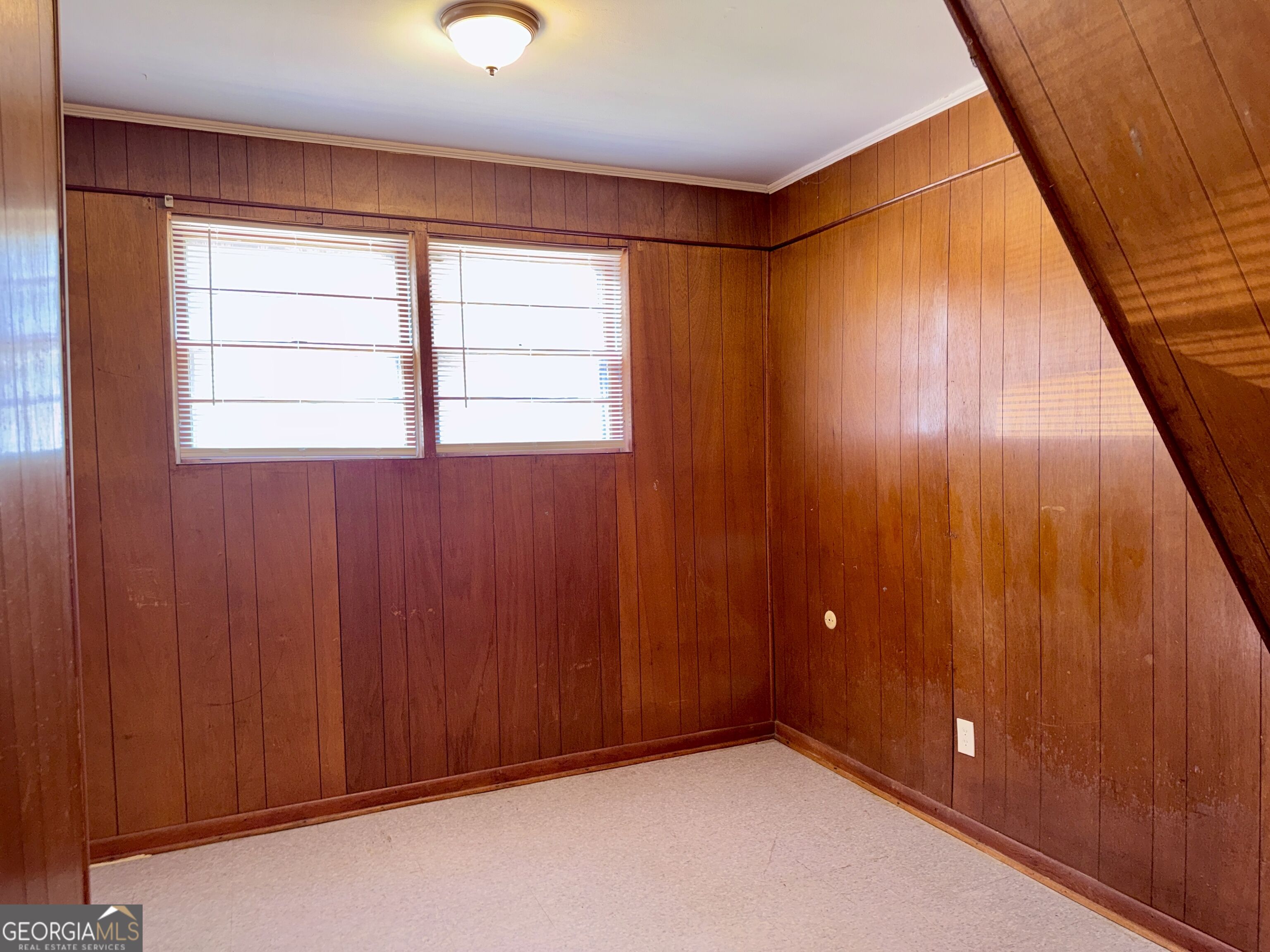430 Windsor Drive Property Photo 16