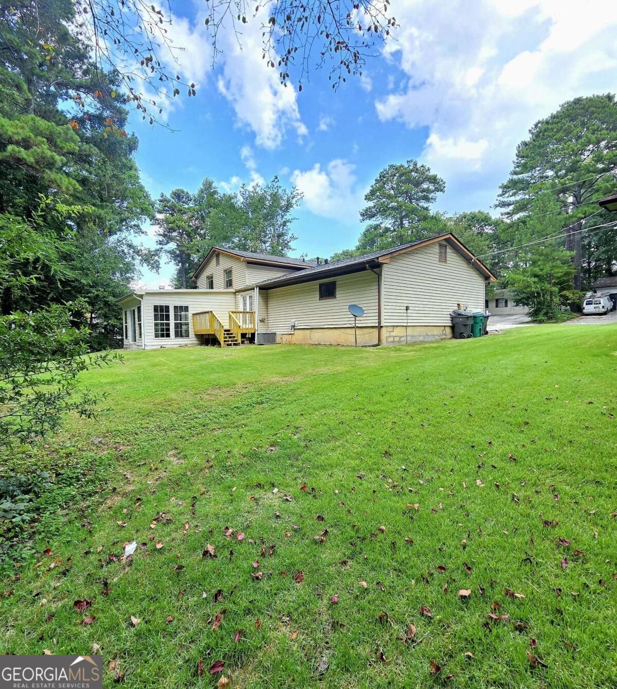 2514 Rhoanoke Drive Property Photo 8