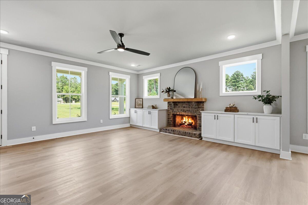 327 Springtime Way Property Photo 13