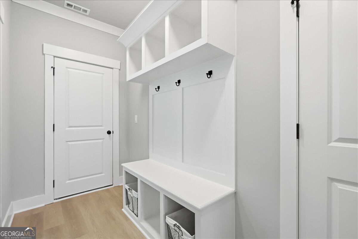 327 Springtime Way Property Photo 28