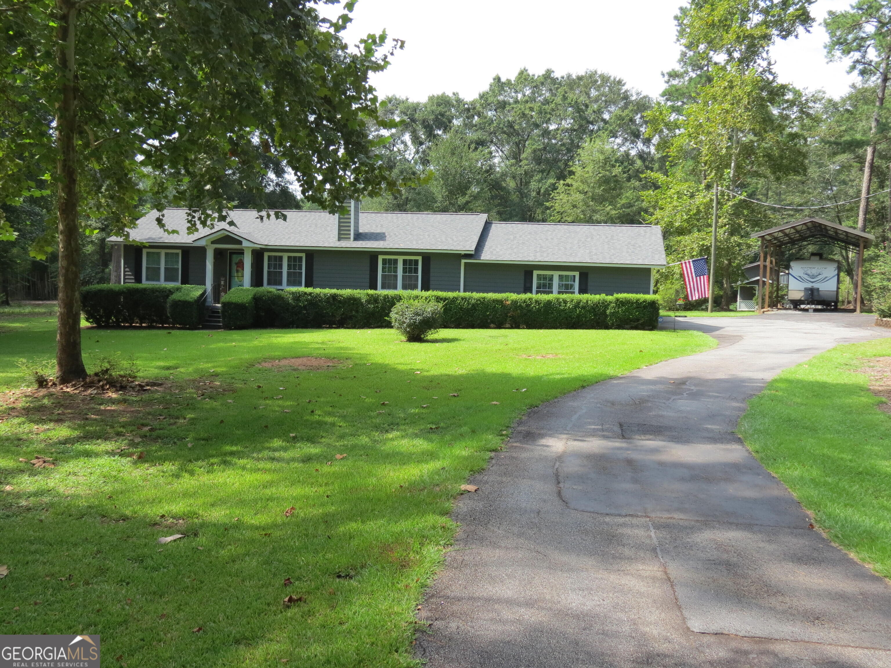 1017 Wadsworth Drive Property Photo 1