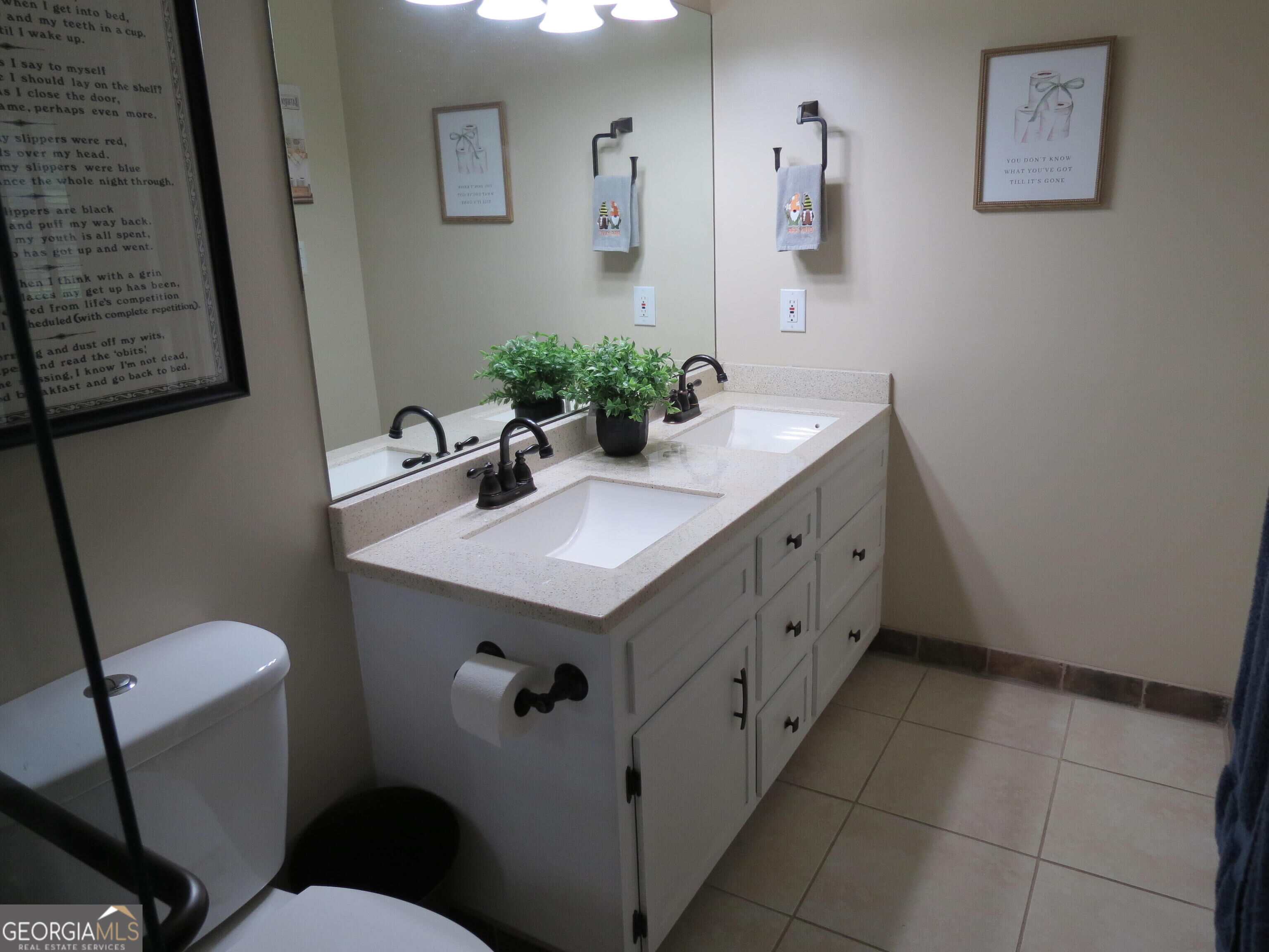 1017 Wadsworth Drive Property Photo 15