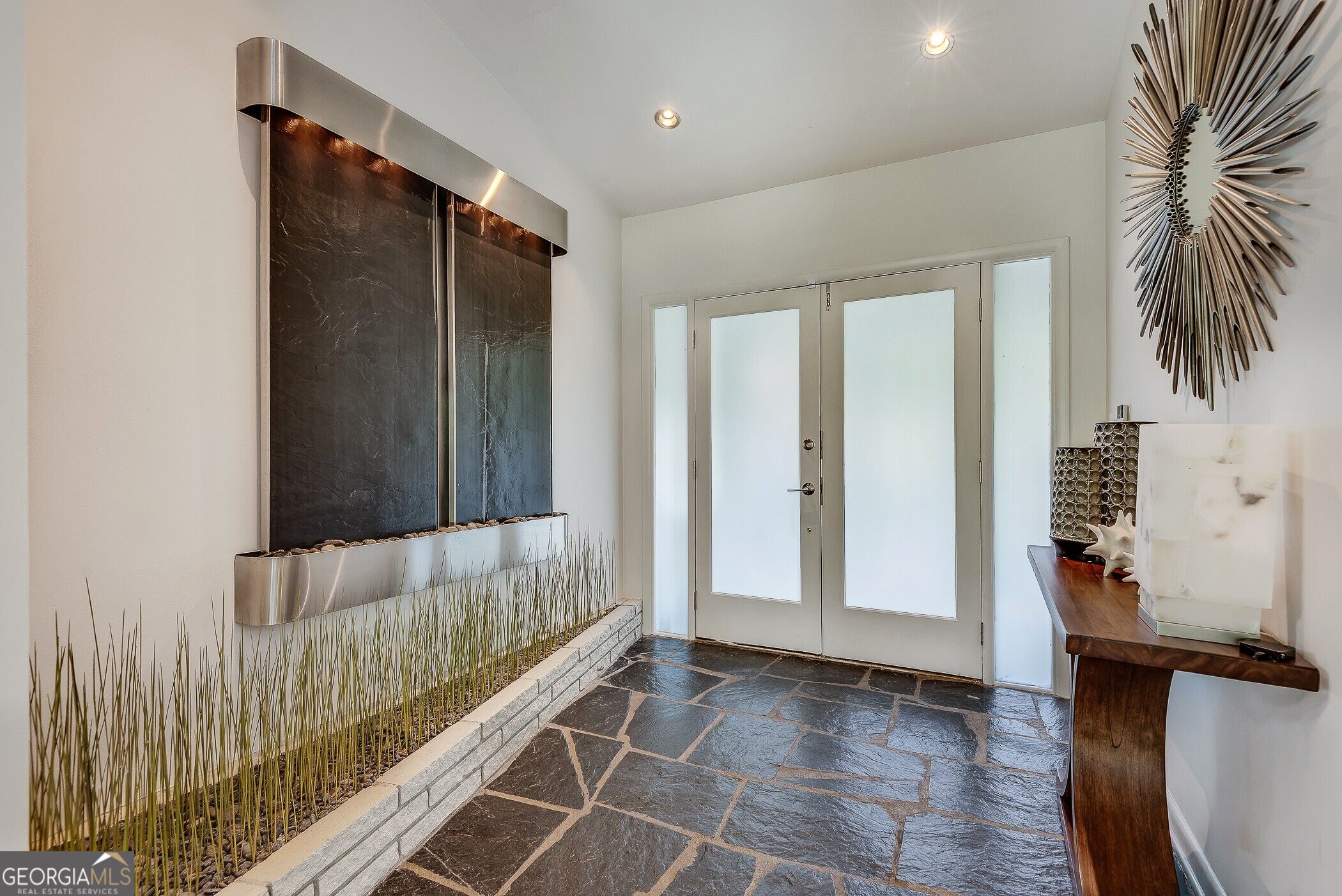2588 Flair Knoll Drive Ne Property Photo 9