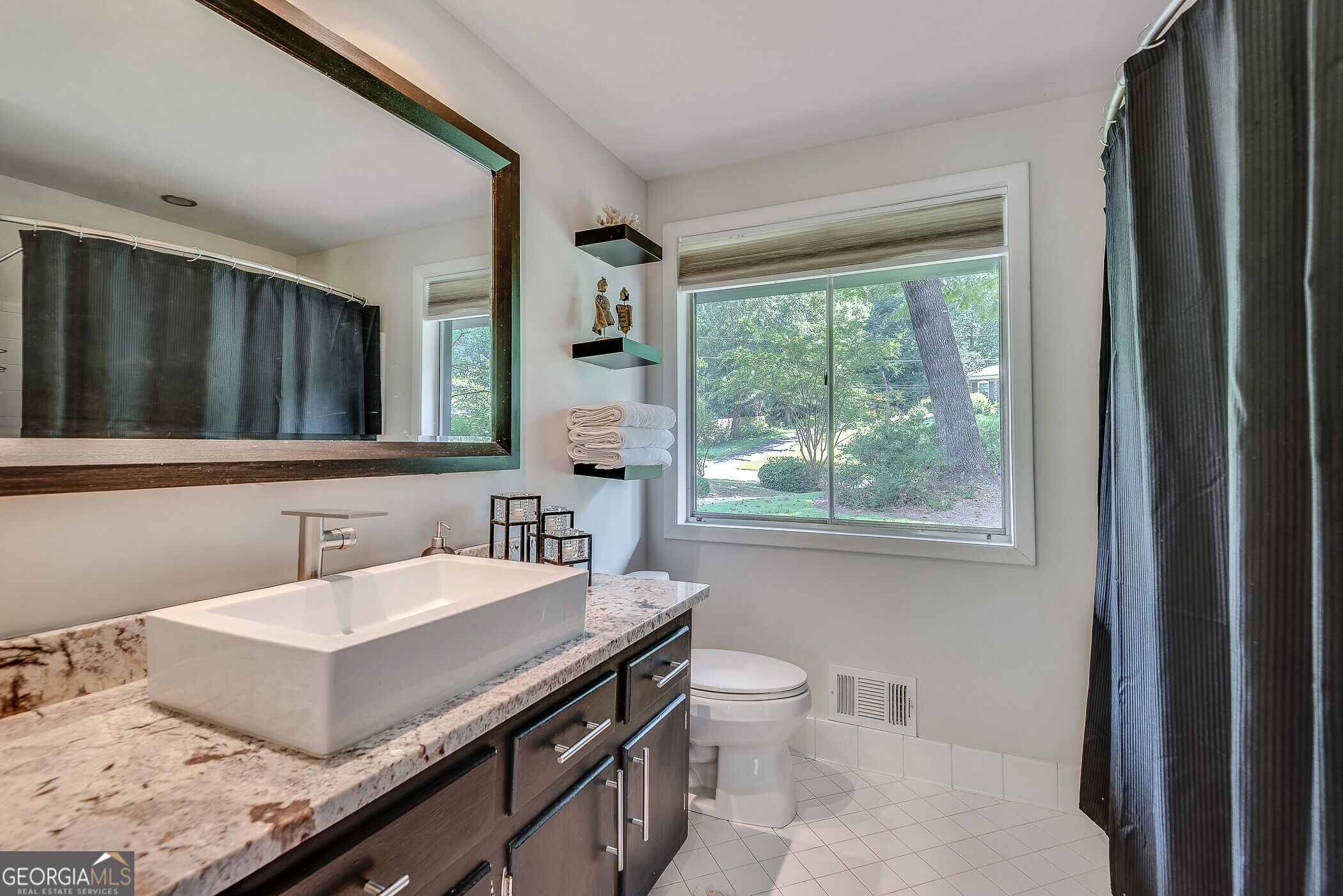 2588 Flair Knoll Drive Ne Property Photo 34