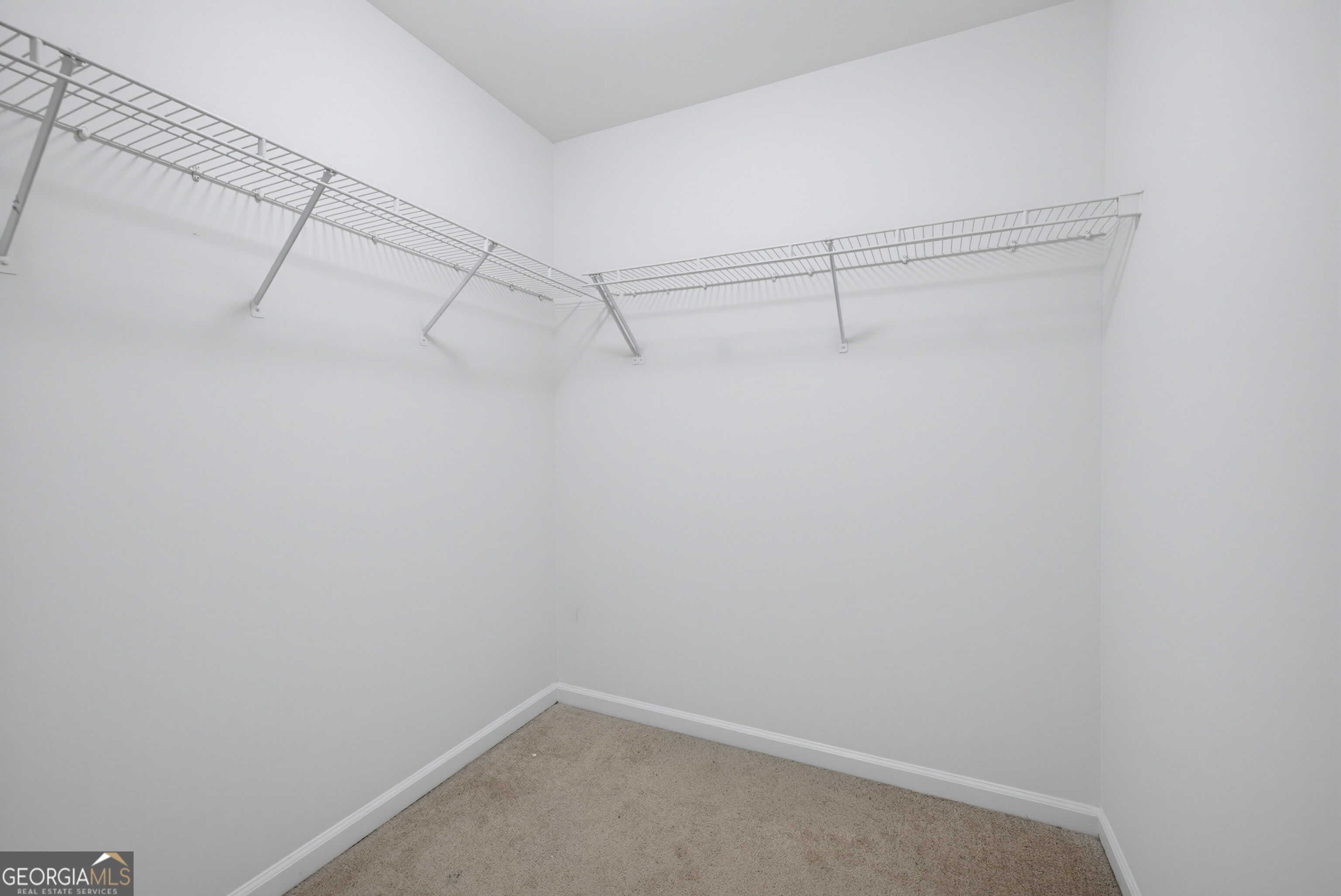 7076 Biltmore Trace Property Photo 27
