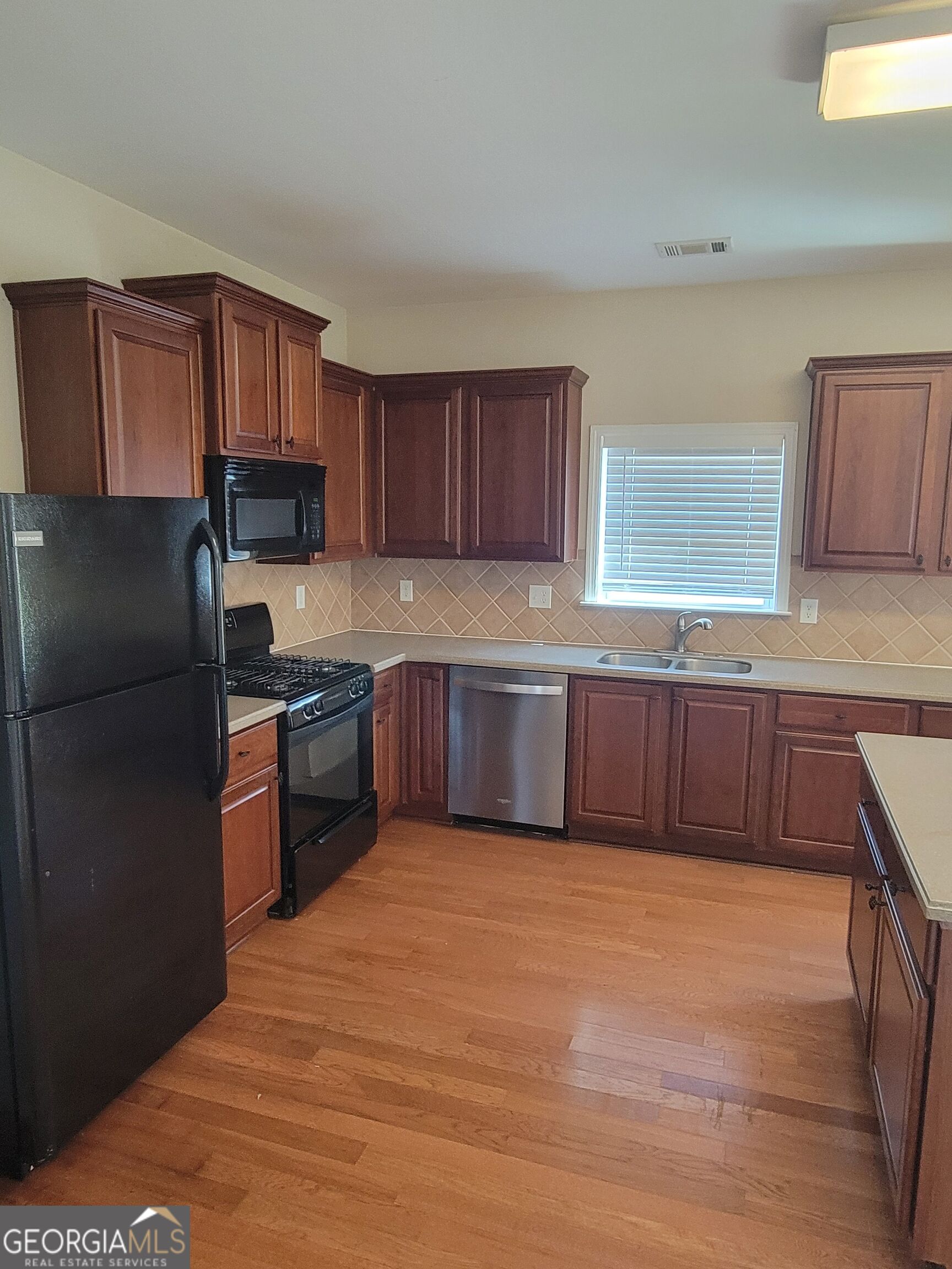 3608 Wood Point Way Property Photo 7