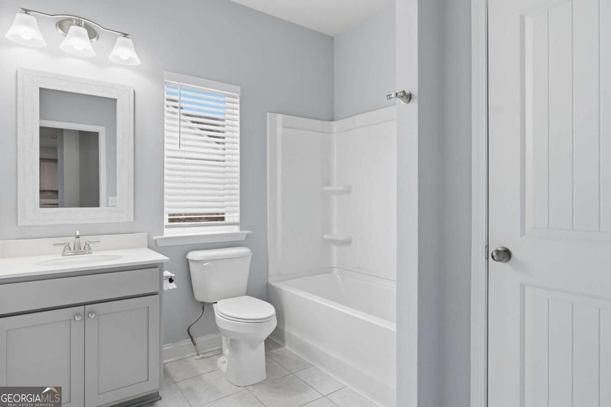 86 Twelve Oaks Drive Se Property Photo 24