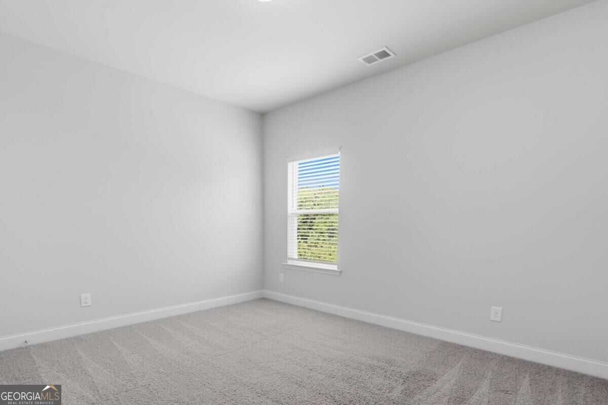 86 Twelve Oaks Drive Se Property Photo 26