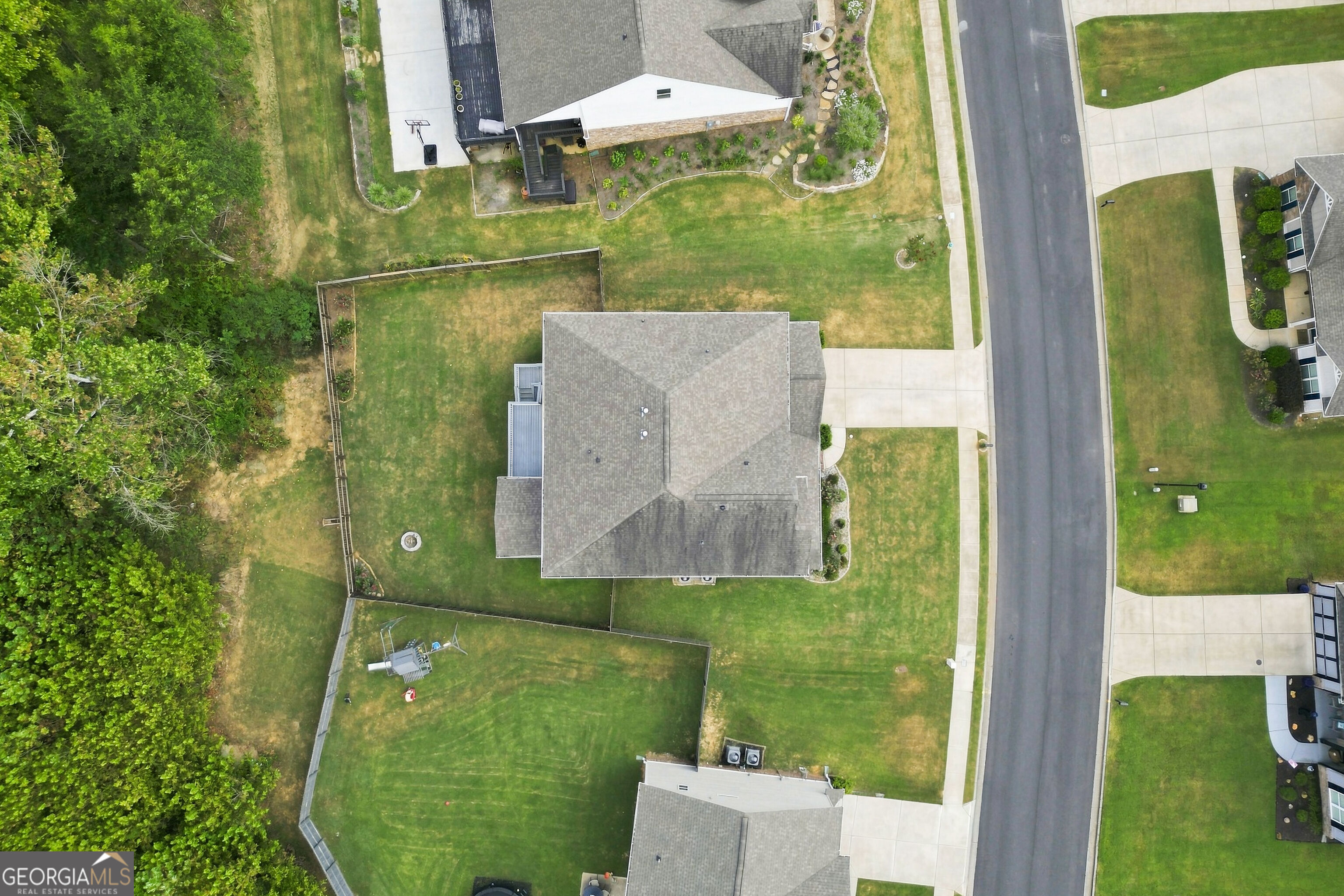 86 Twelve Oaks Drive Se Property Photo 64
