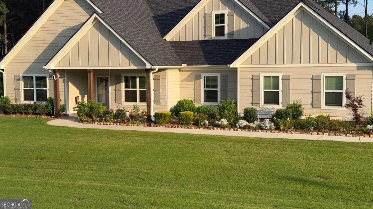 12 Springdale Court Property Photo 2