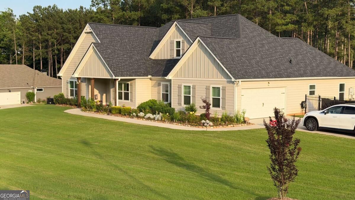 12 Springdale Court Property Photo 3