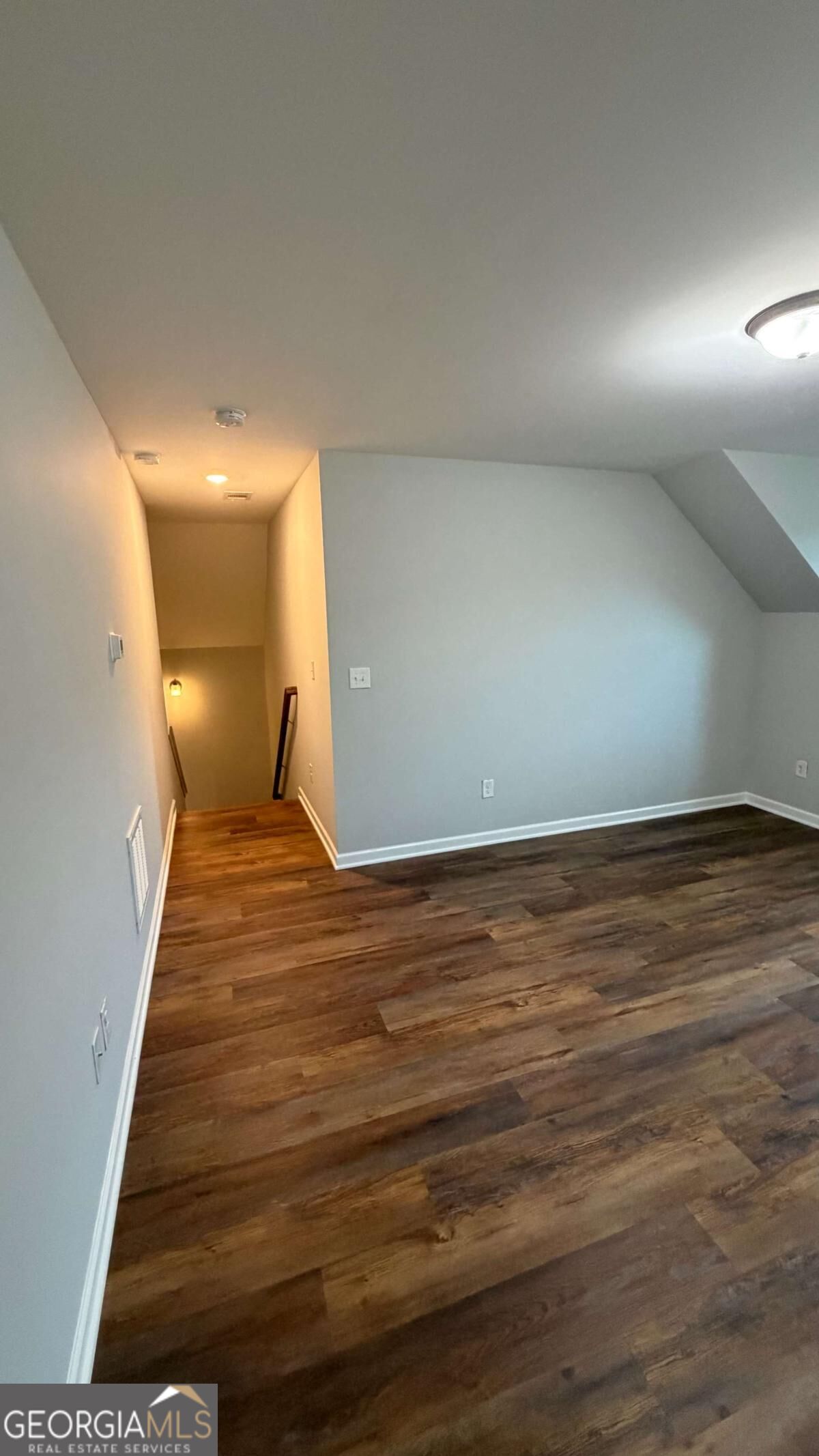 12 Springdale Court Property Photo 7