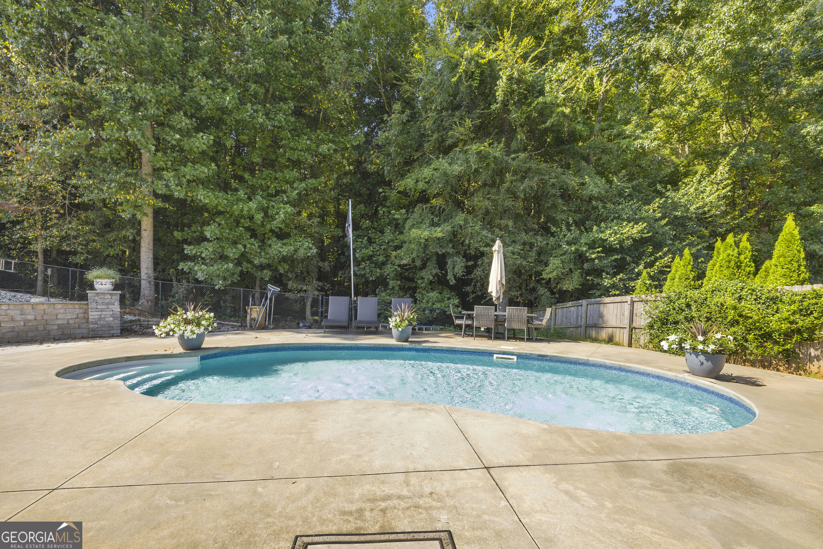 383 Spinner Drive Property Photo 12