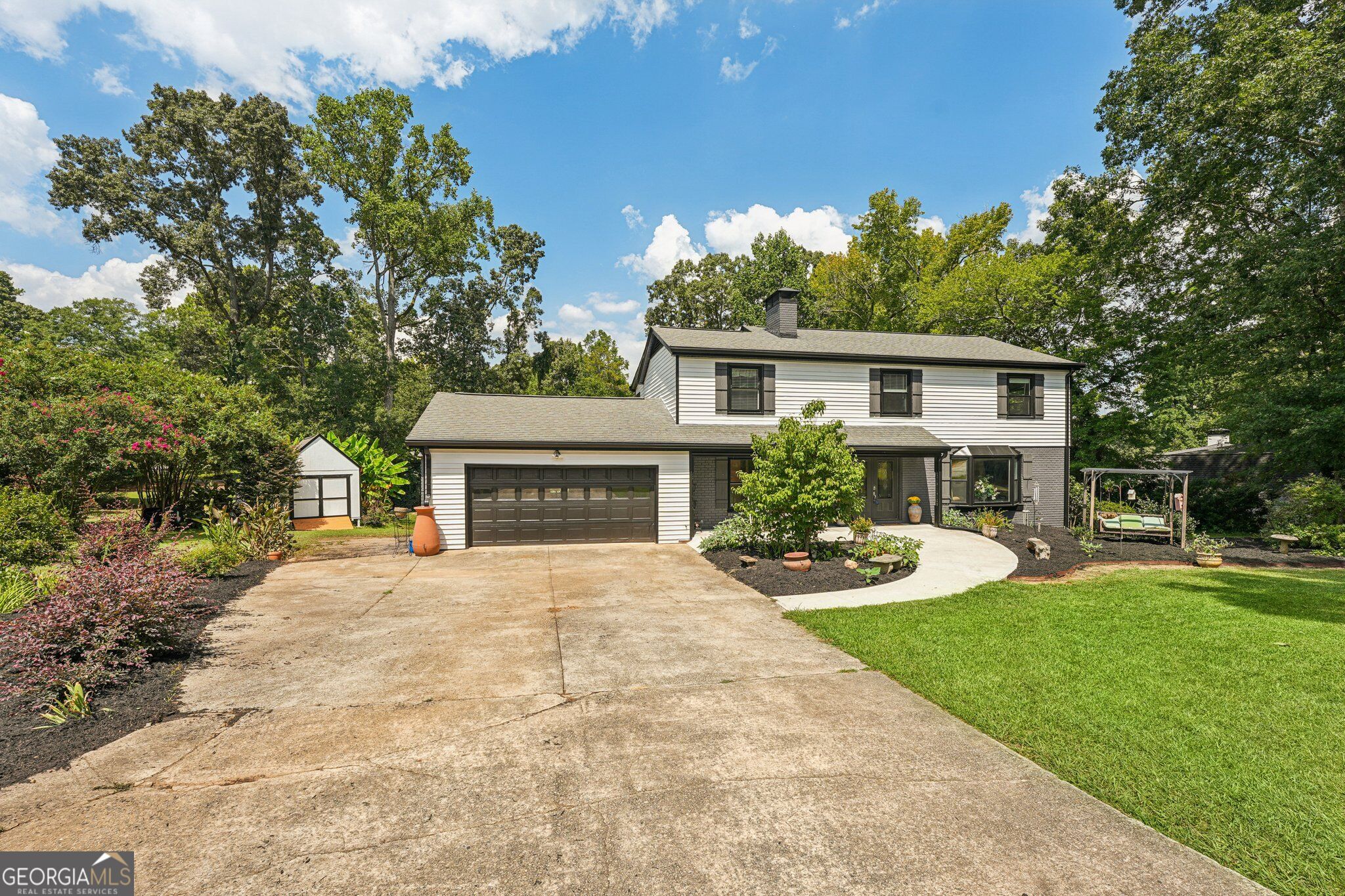 524 Golf View Drive Property Photo 2