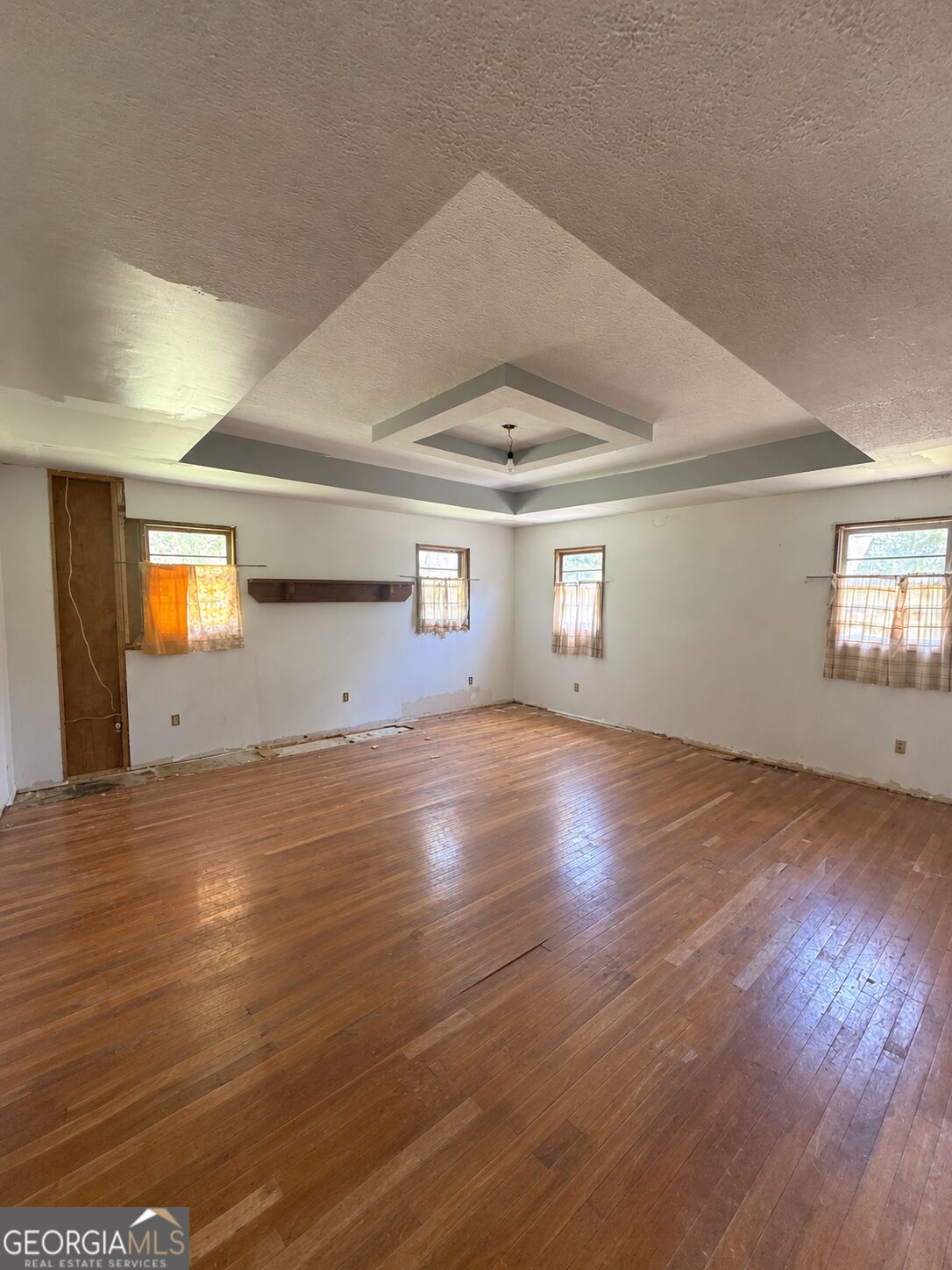 211 Alice Walker Drive Property Photo 11