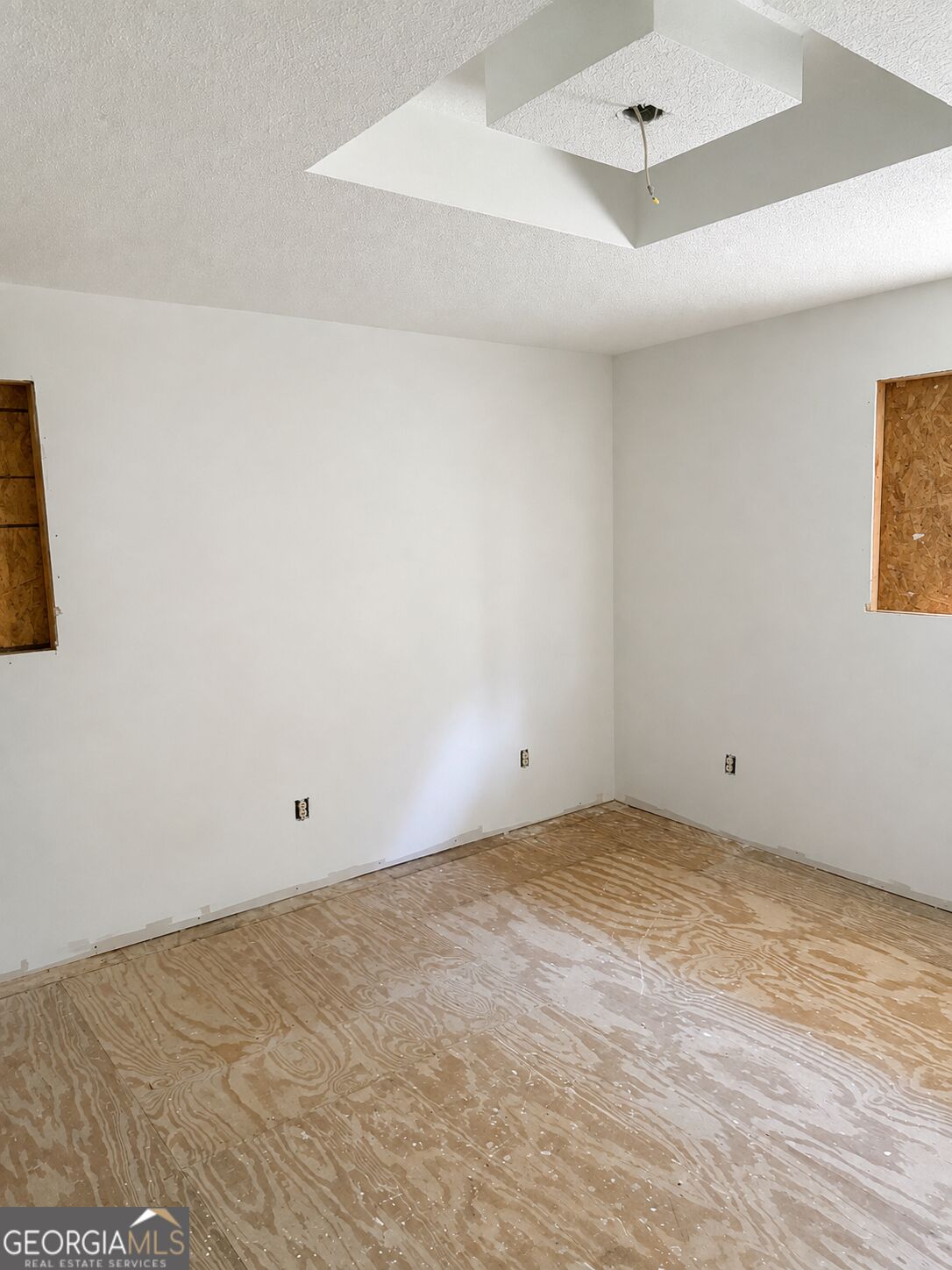 211 Alice Walker Drive Property Photo 16