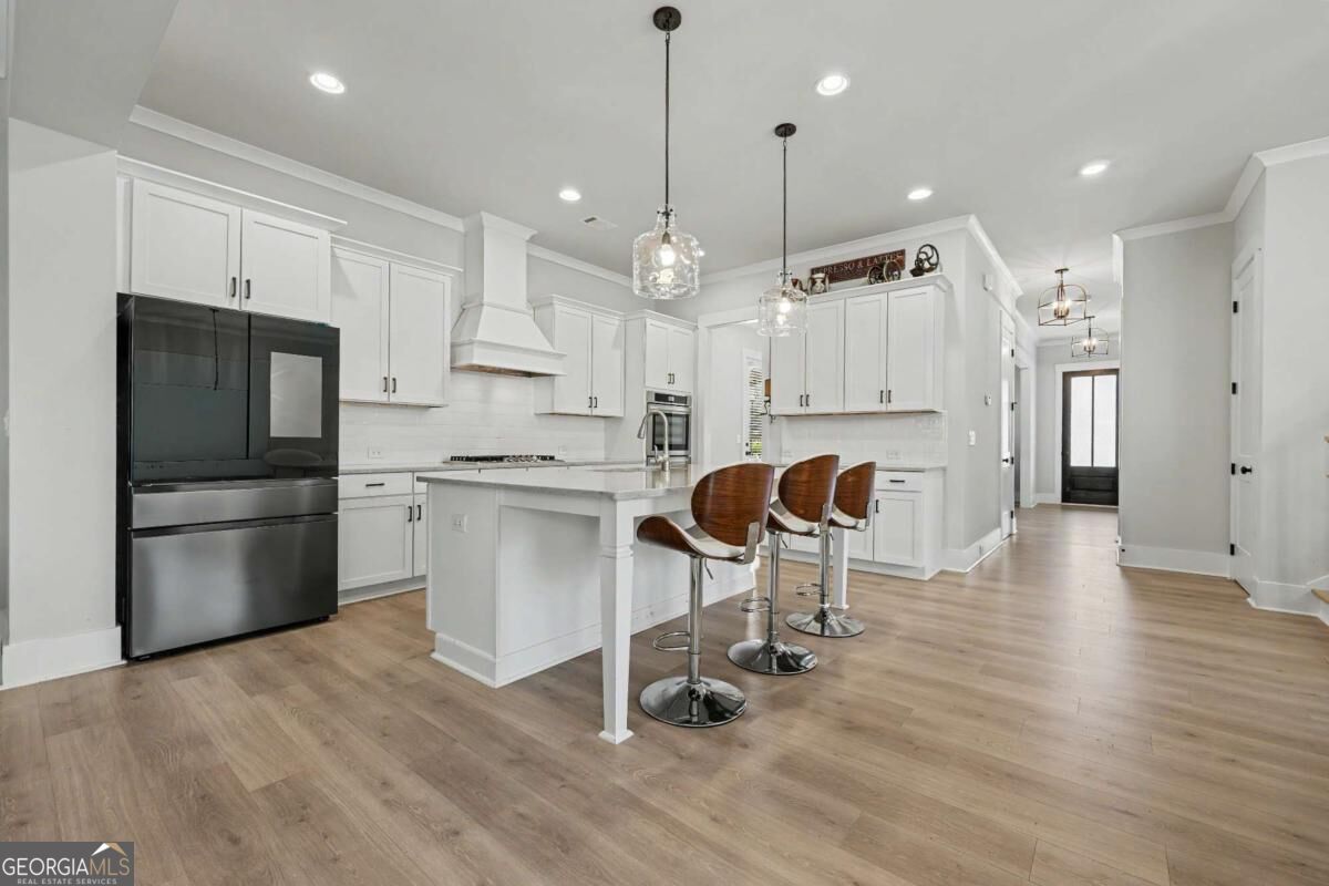 2606 Traditions Way Property Photo 5
