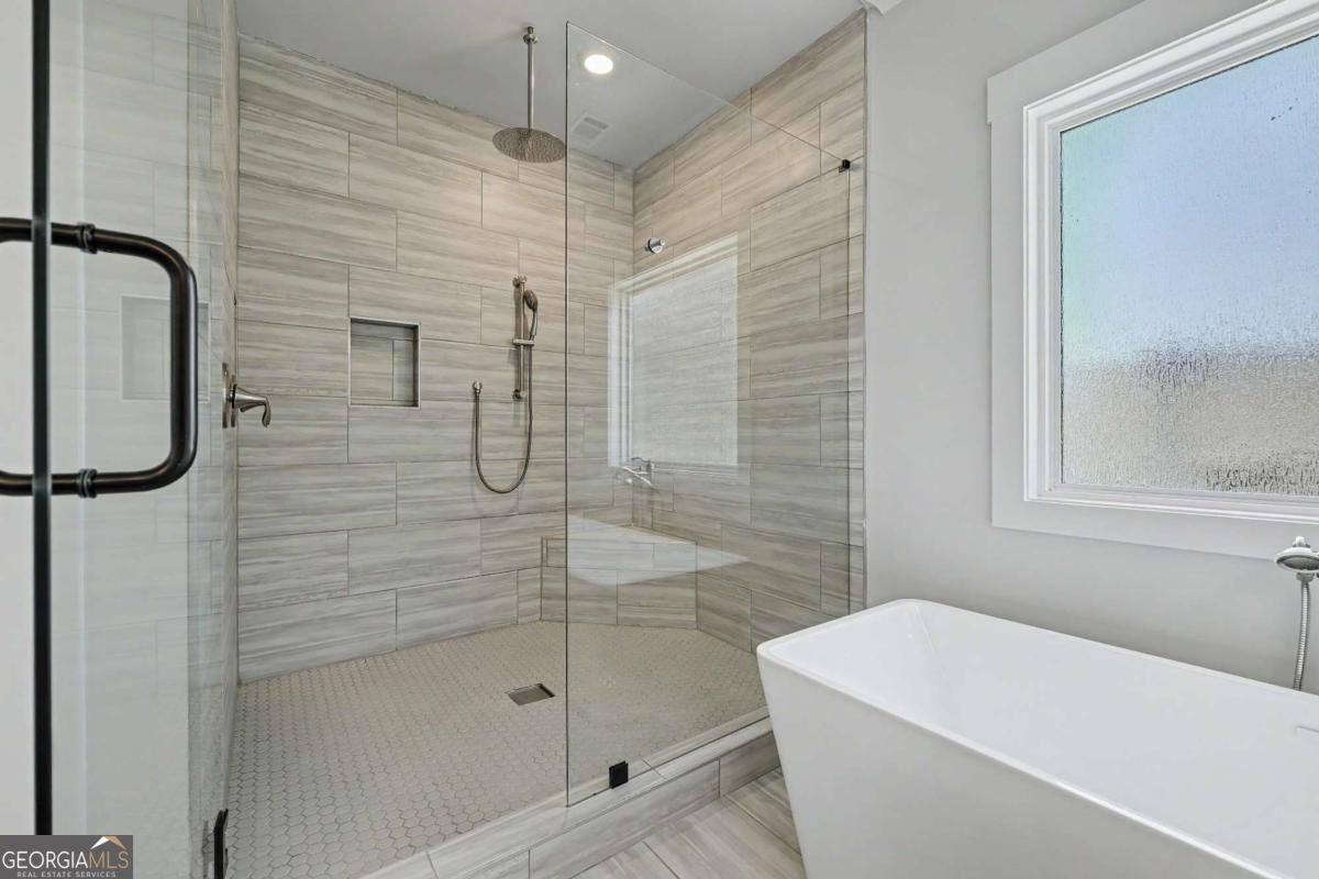2606 Traditions Way Property Photo 25