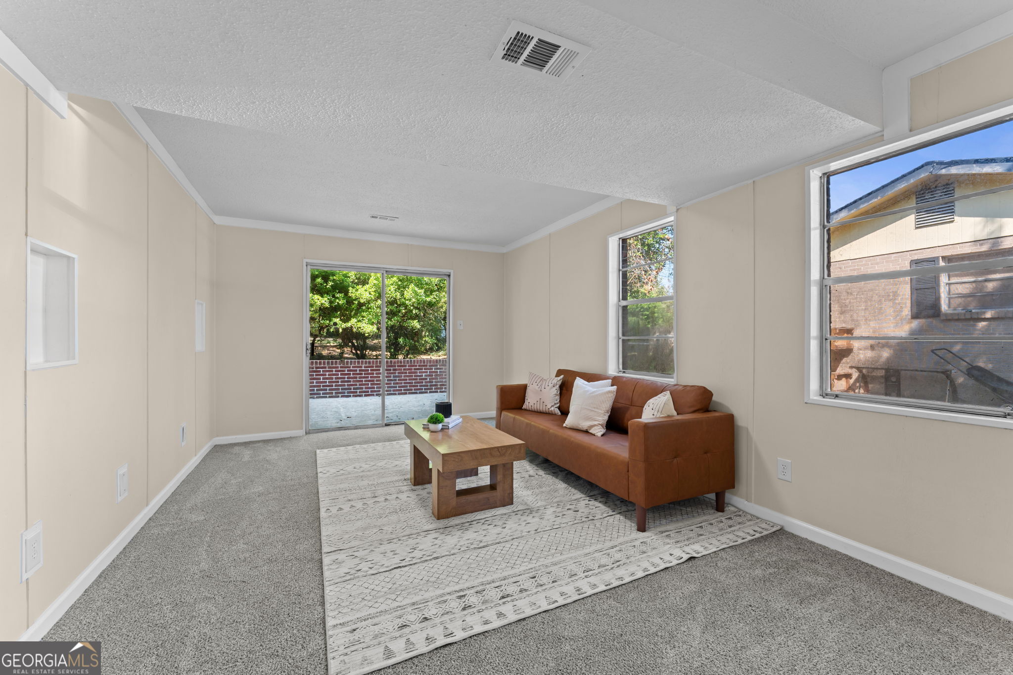 414 Kimberly Road Property Photo 4