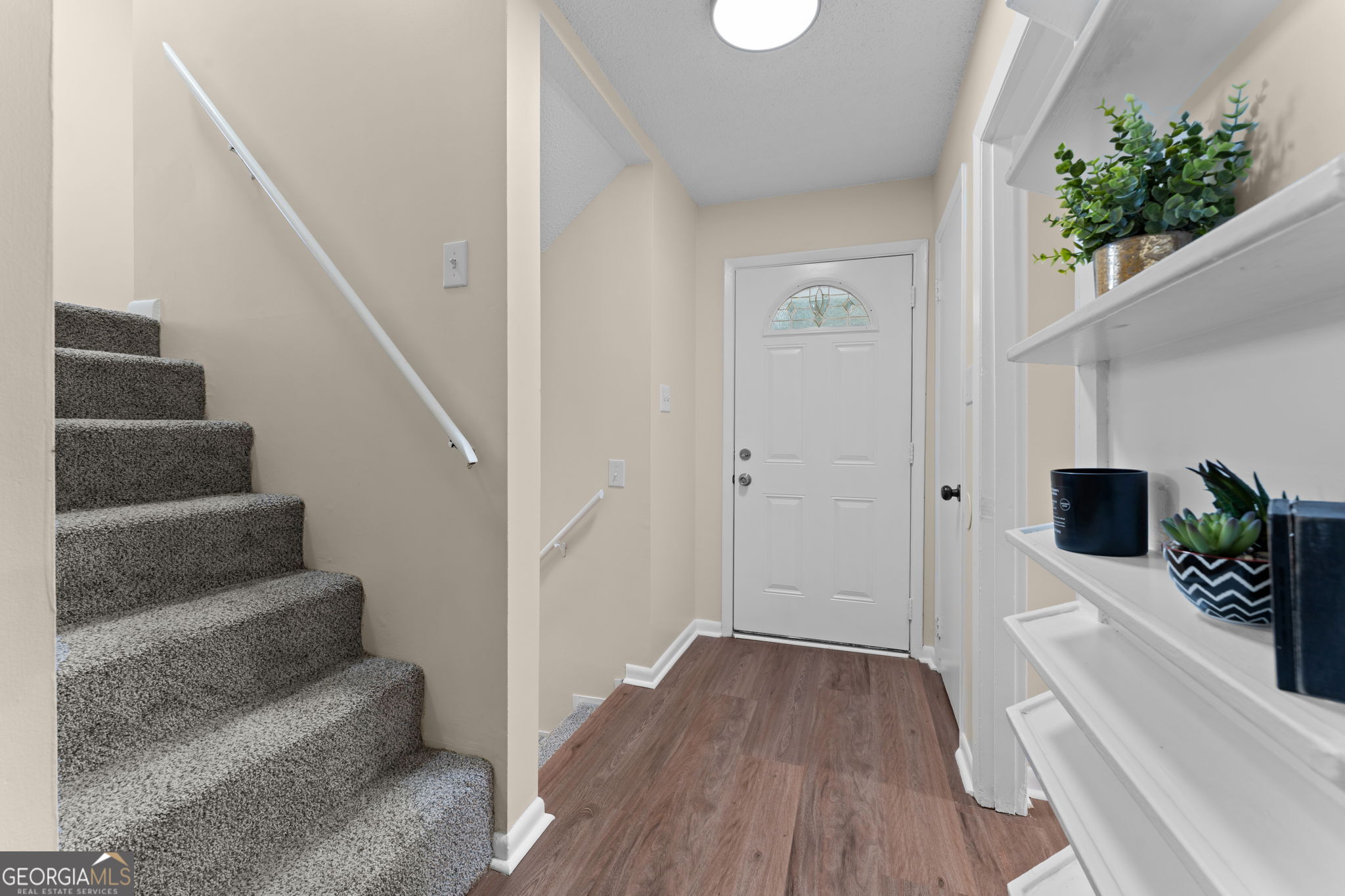 414 Kimberly Road Property Photo 5