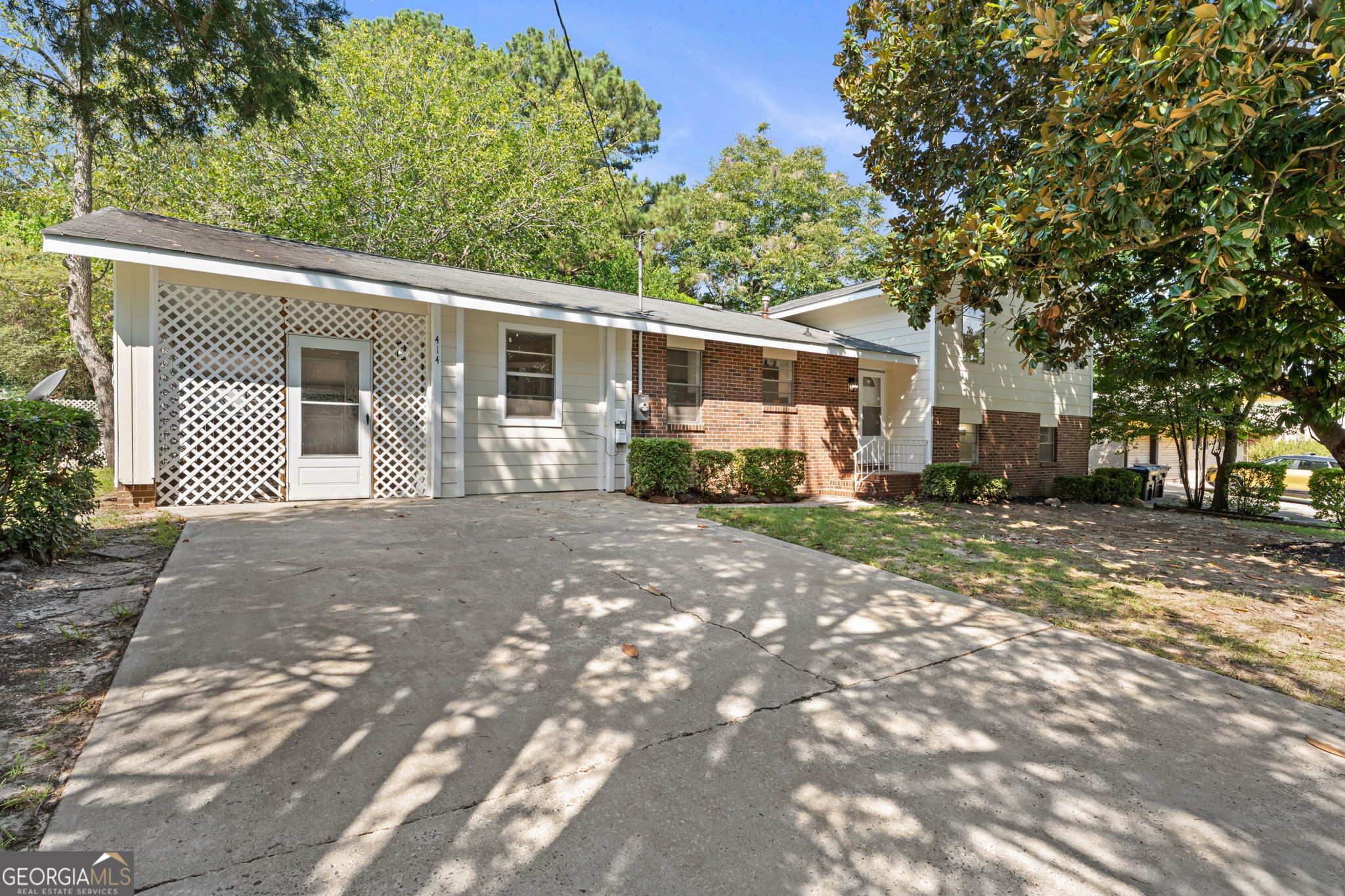 414 Kimberly Road Property Photo 6
