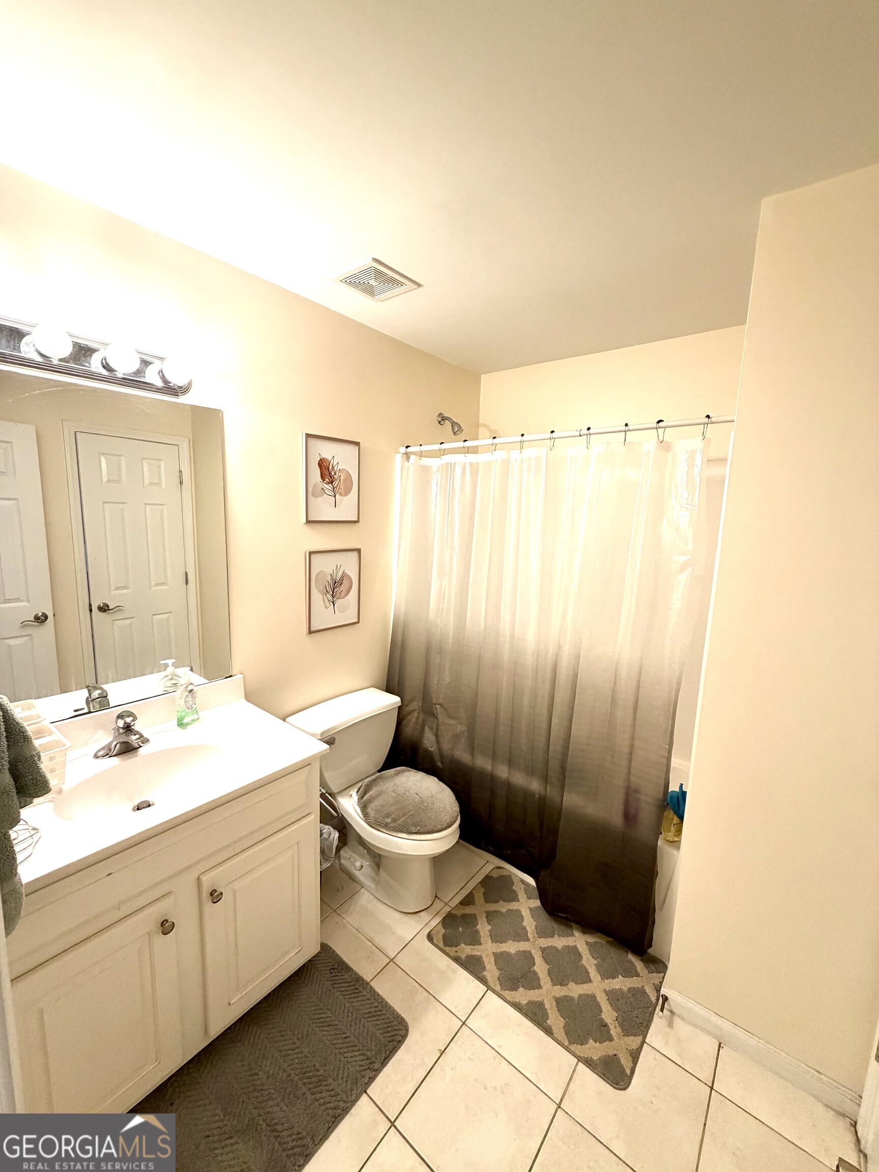 119 Village Green Circle Property Photo 12