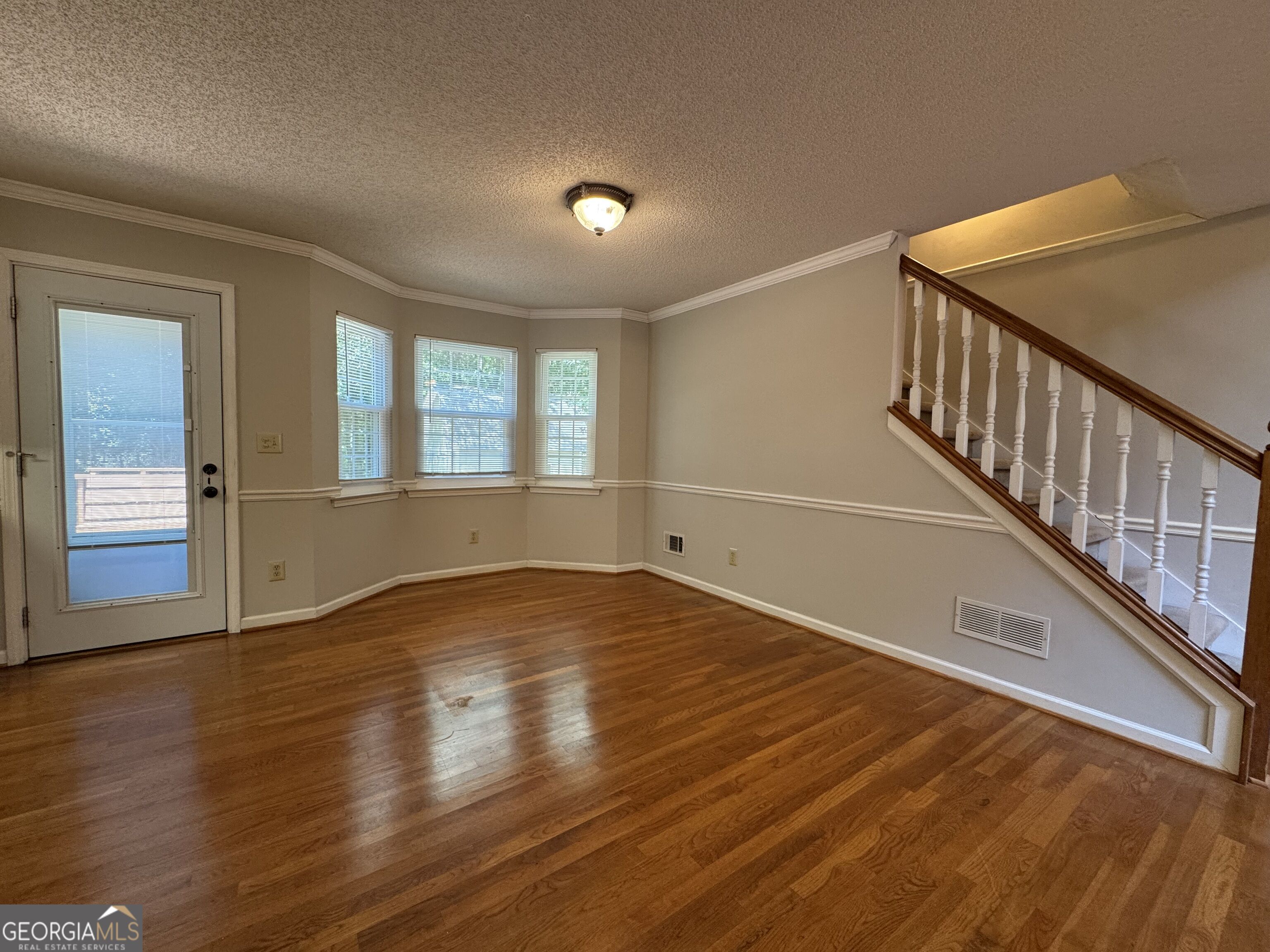 207 Williamsburg Circle Property Photo 12