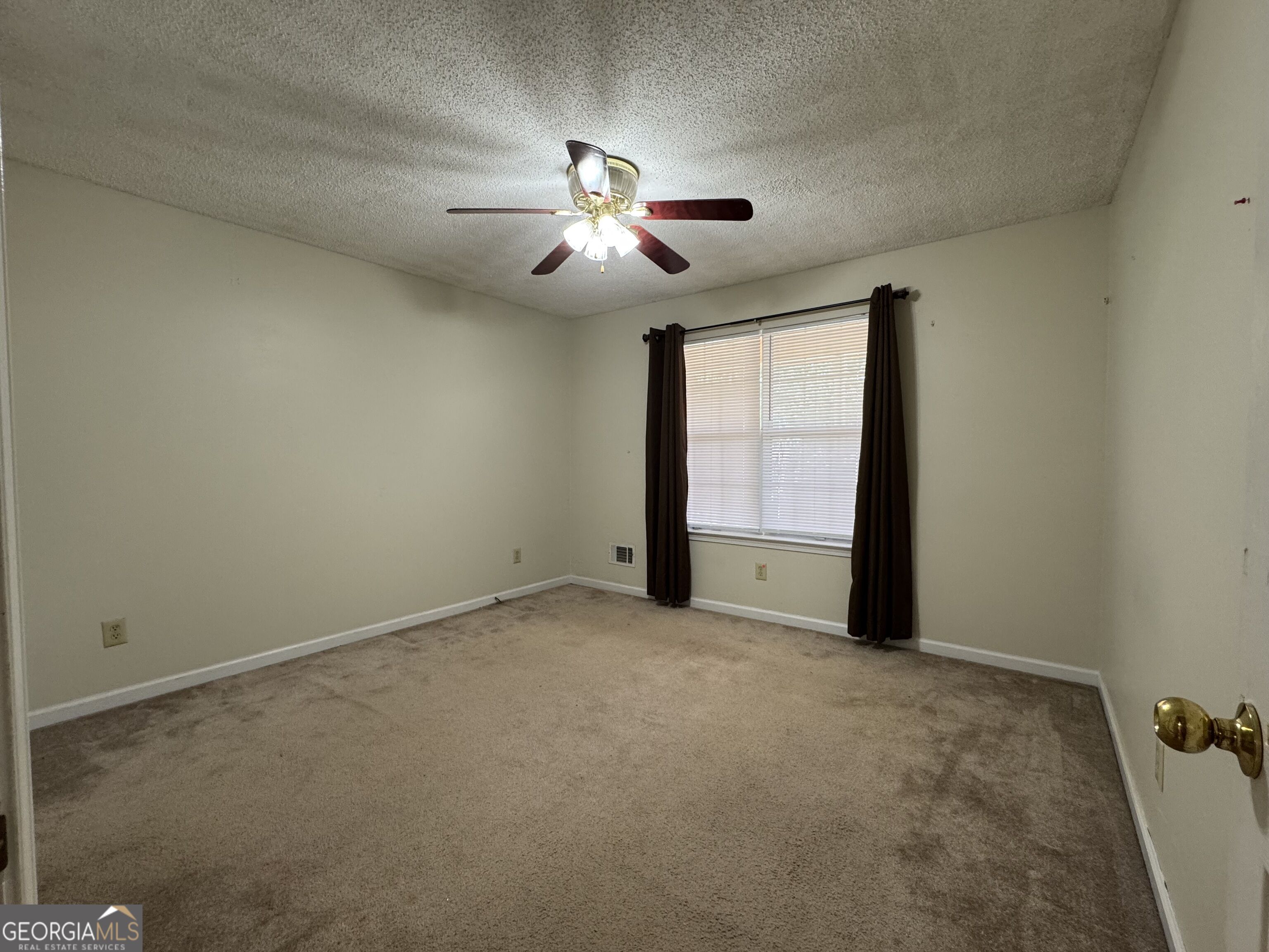 207 Williamsburg Circle Property Photo 24