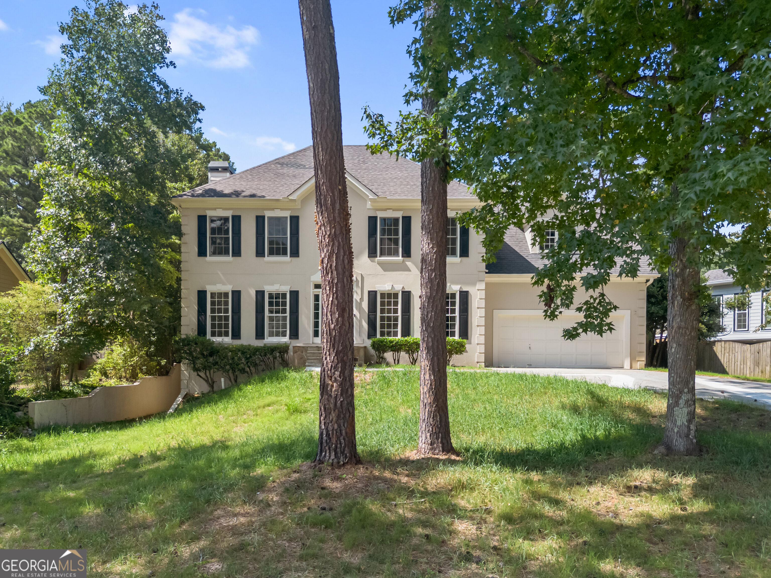 180 Shyrewood Drive Property Photo 1