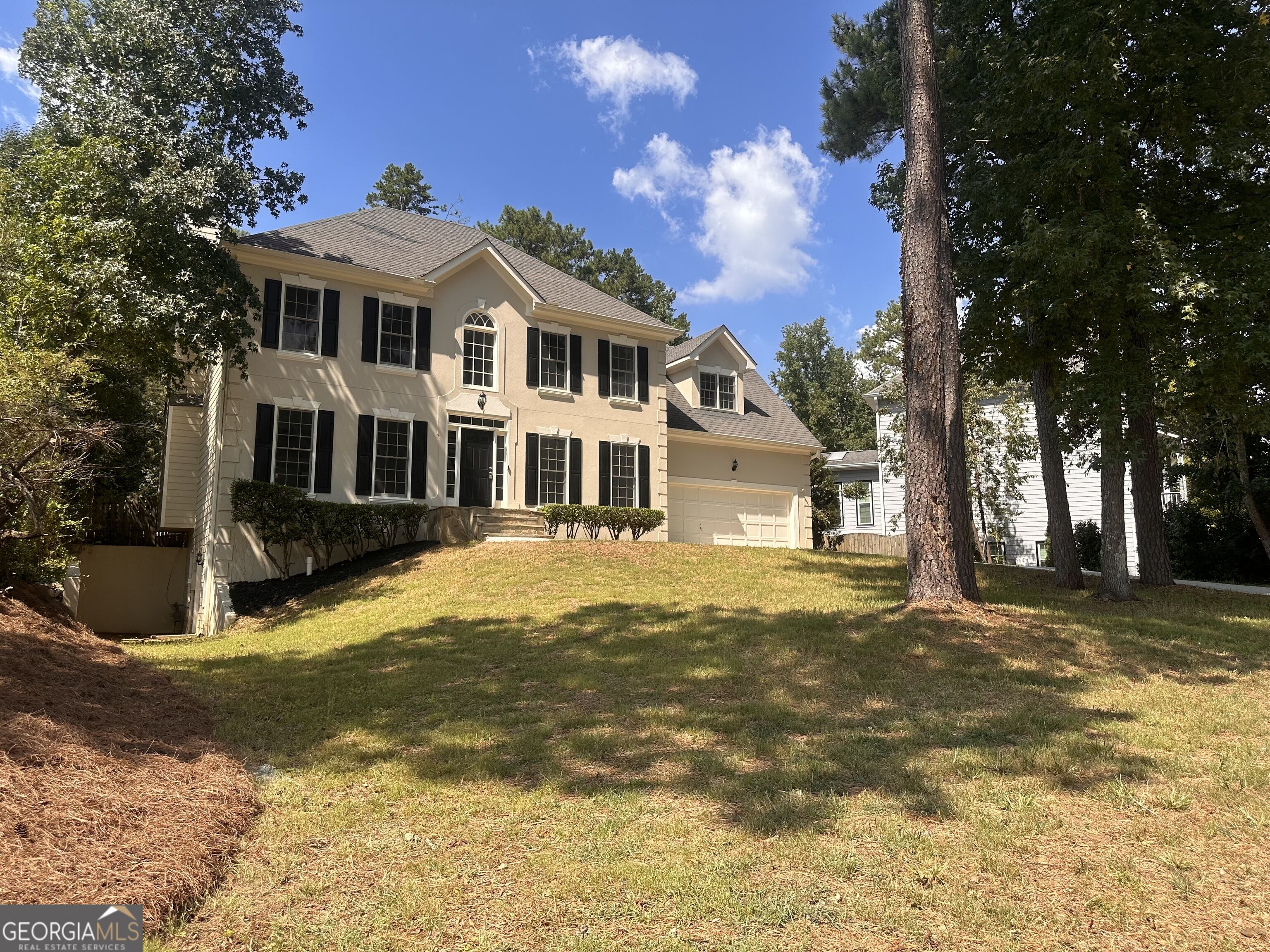 180 Shyrewood Drive Property Photo 2