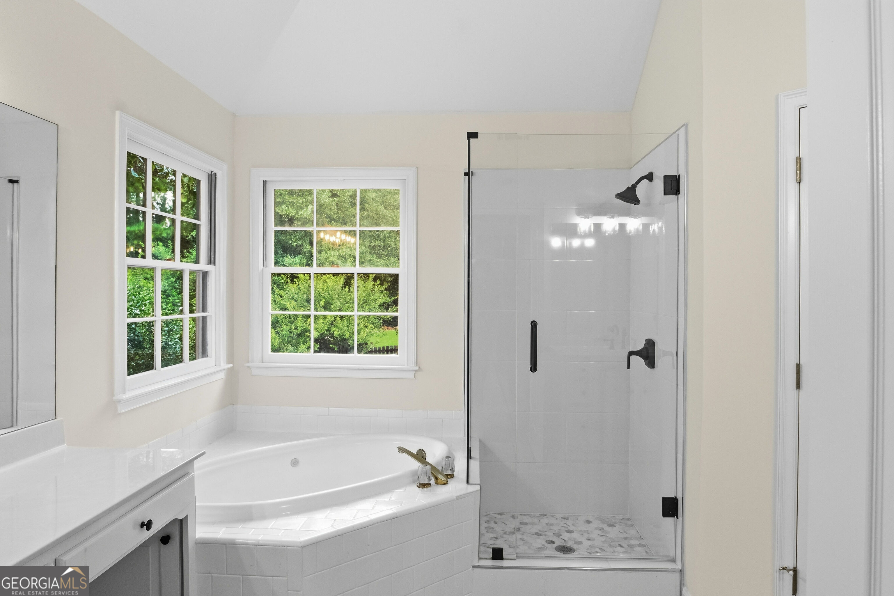 180 Shyrewood Drive Property Photo 25