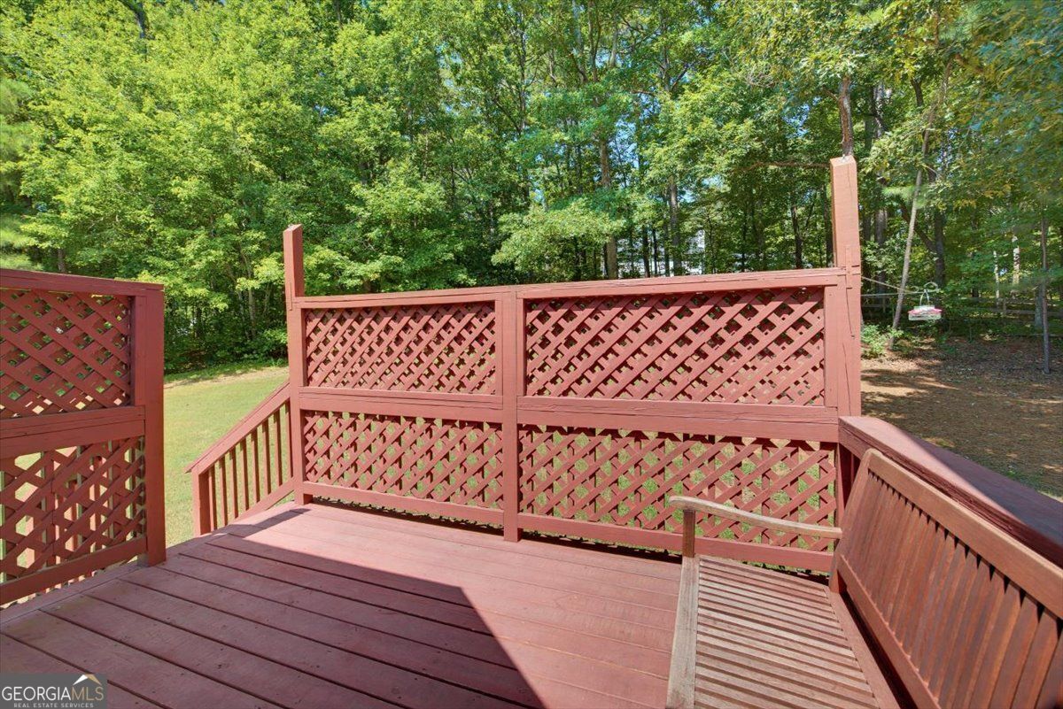 51 Chantilly Way Property Photo 23