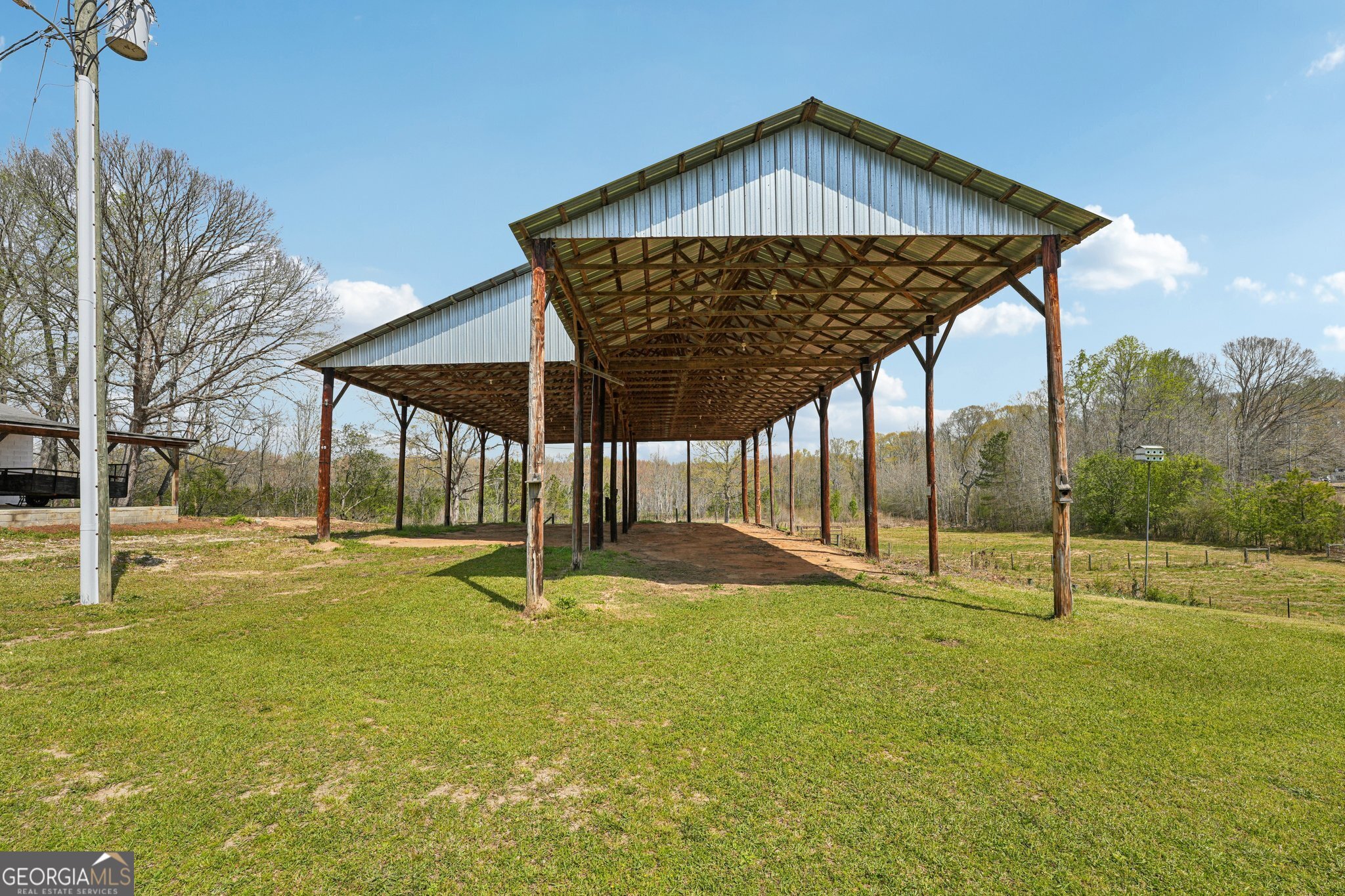 9902 Highway 16 Property Photo 32