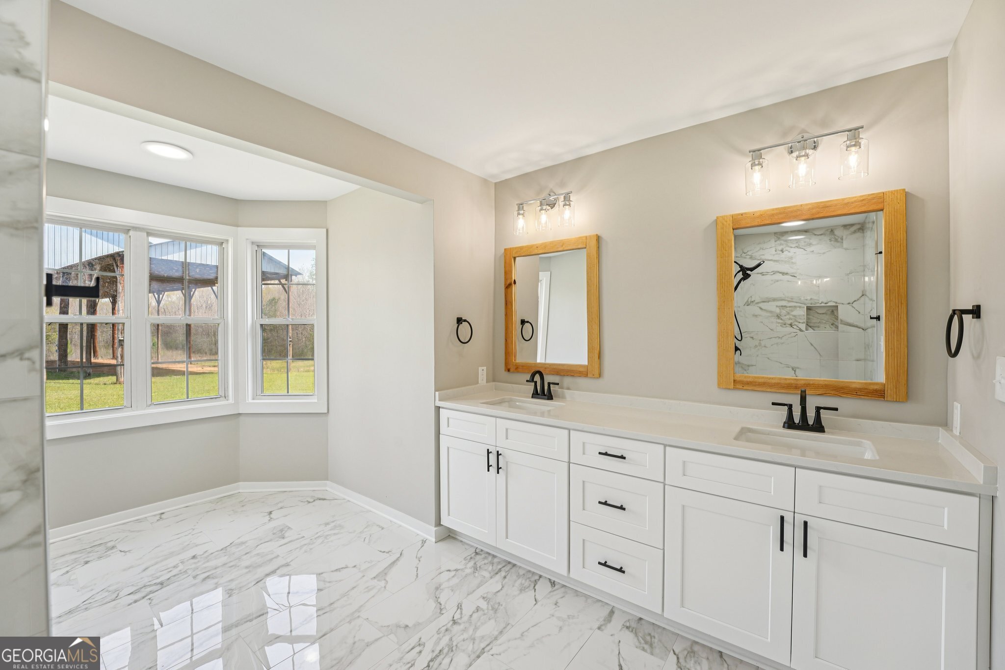 9902 Highway 16 Property Photo 65