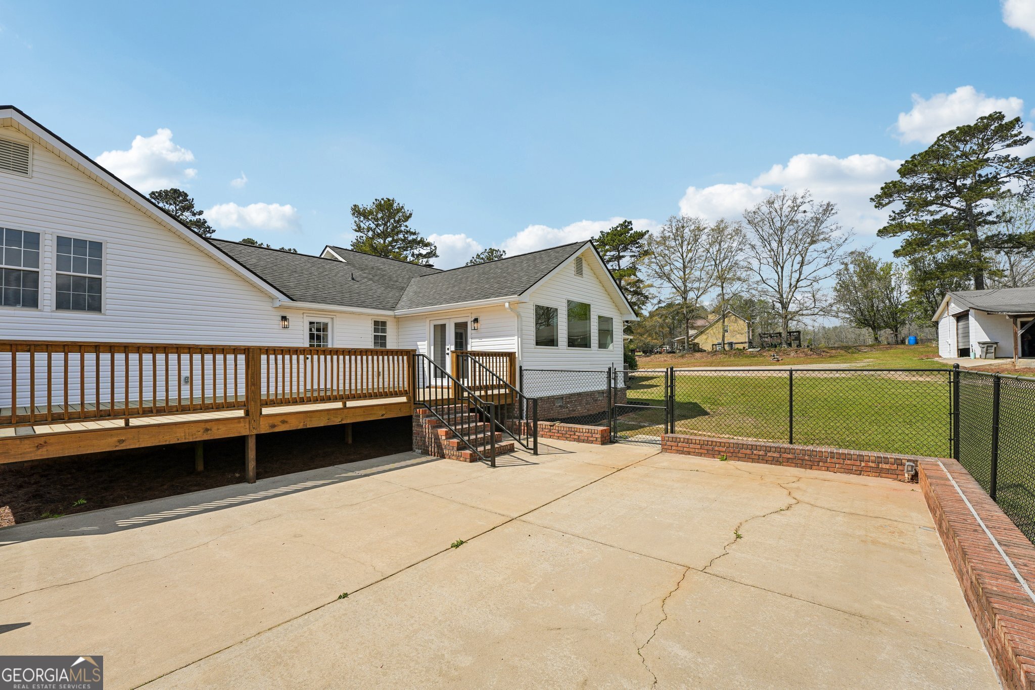 9902 Highway 16 Property Photo 80