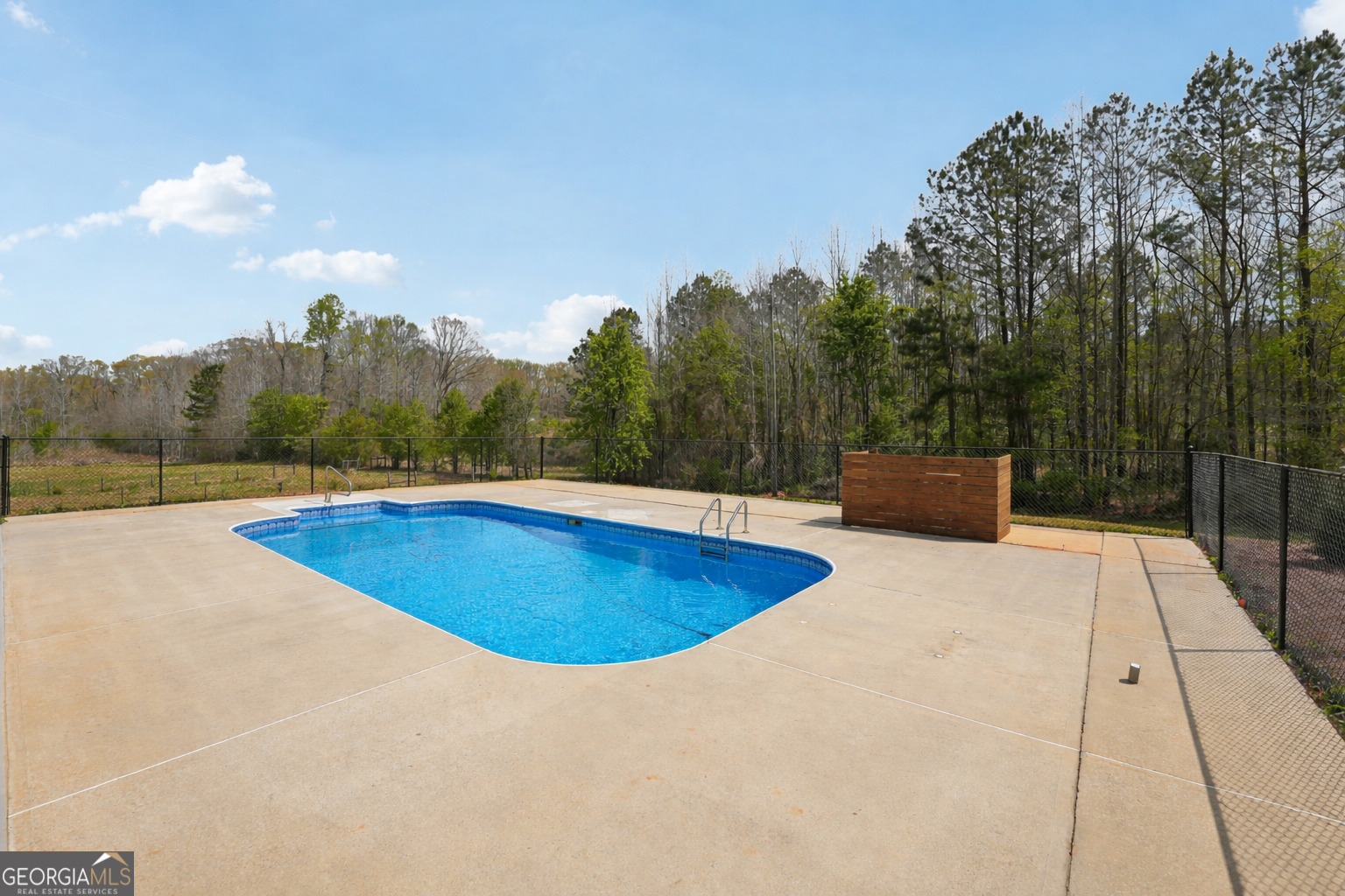 9902 Highway 16 Property Photo 103