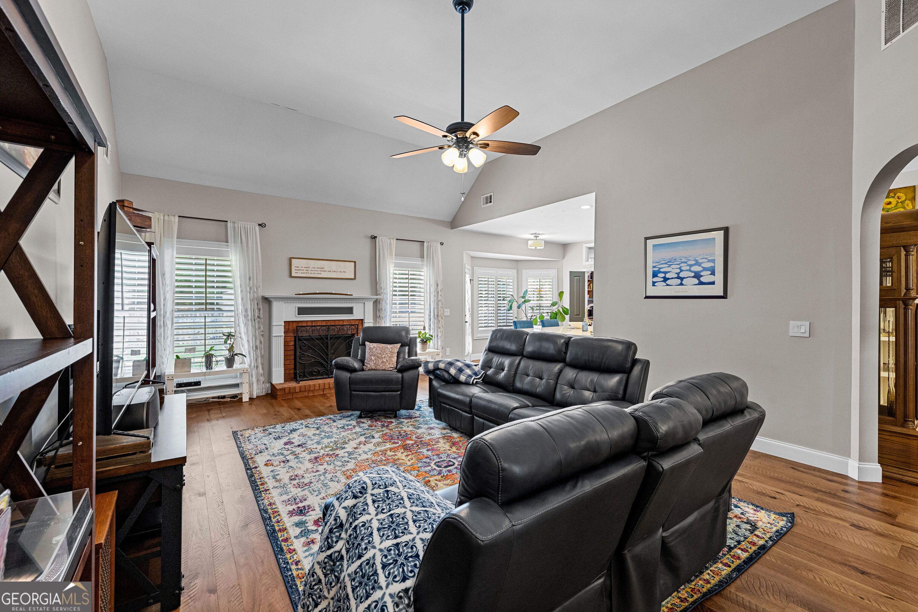 167 Oak Park Square Property Photo 7