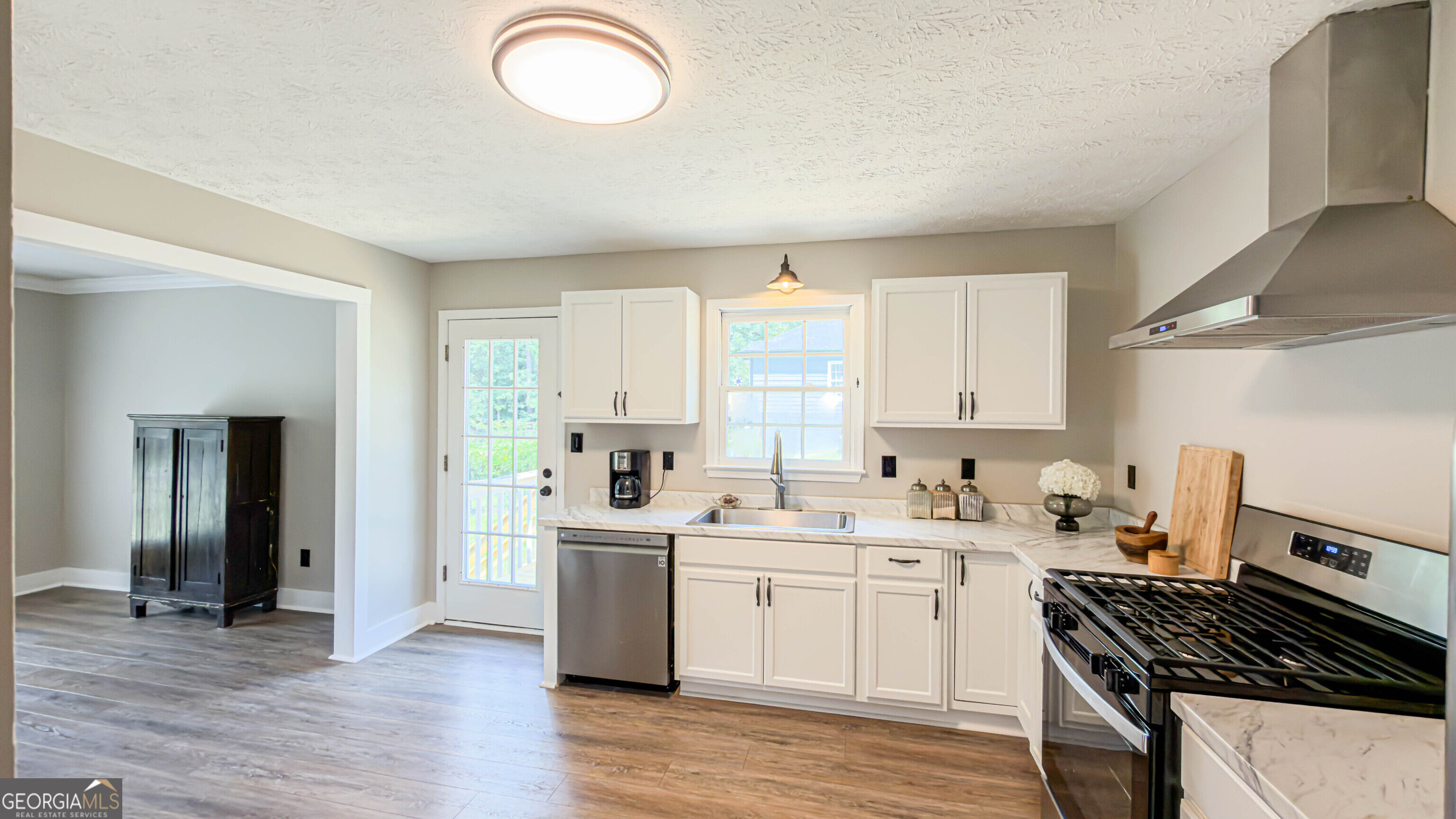 149 Maplelake Drive Property Photo 11