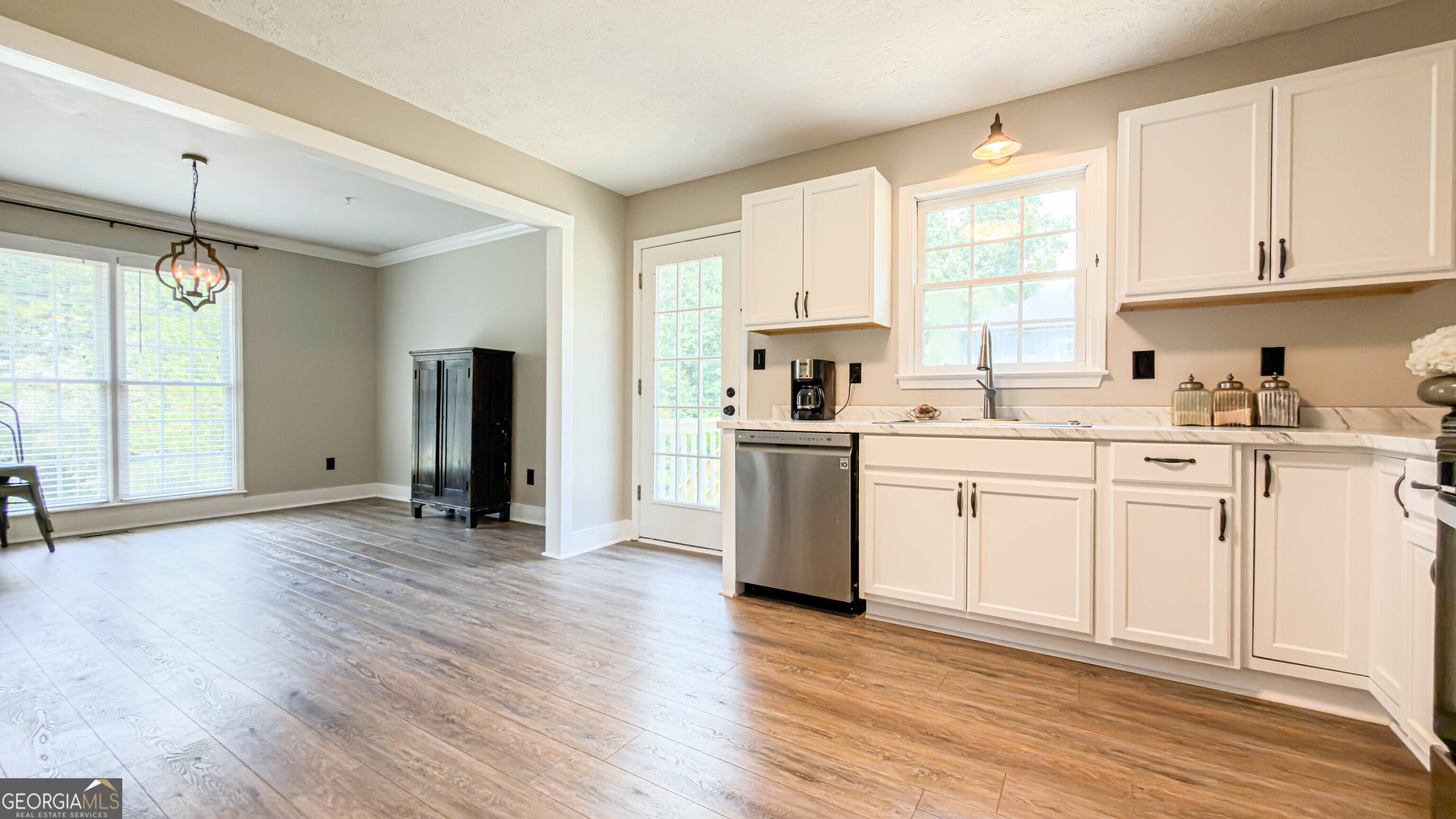 149 Maplelake Drive Property Photo 12