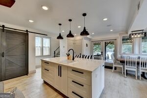310 Friar Tuck C Circle Property Photo 4